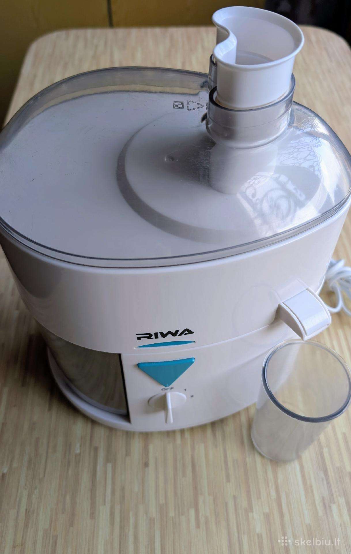 Elektrine vaisių uogų sulčiaspaudė Riwa