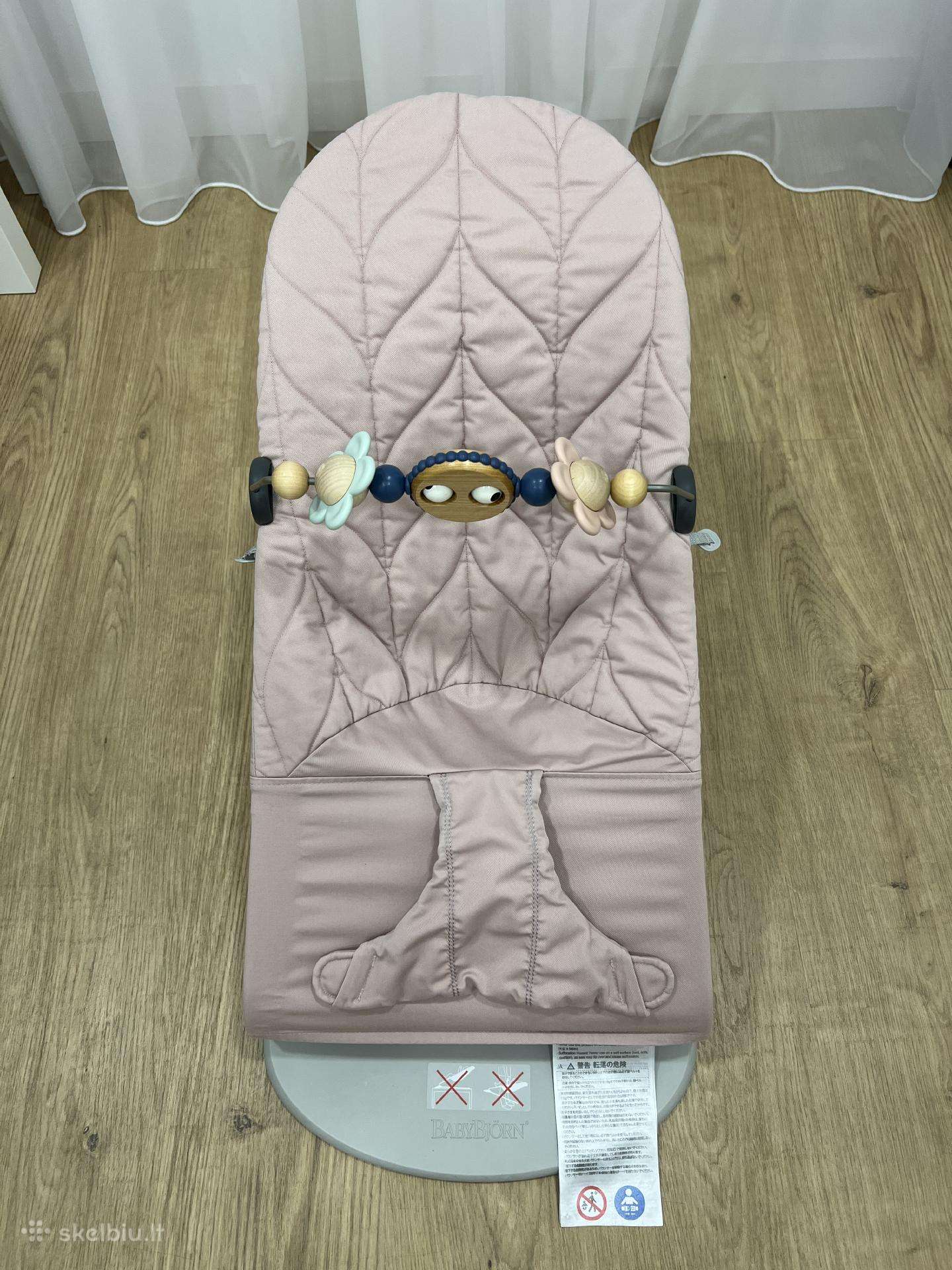 Babybjörn Bouncer Bliss gultukas su žaisliuku