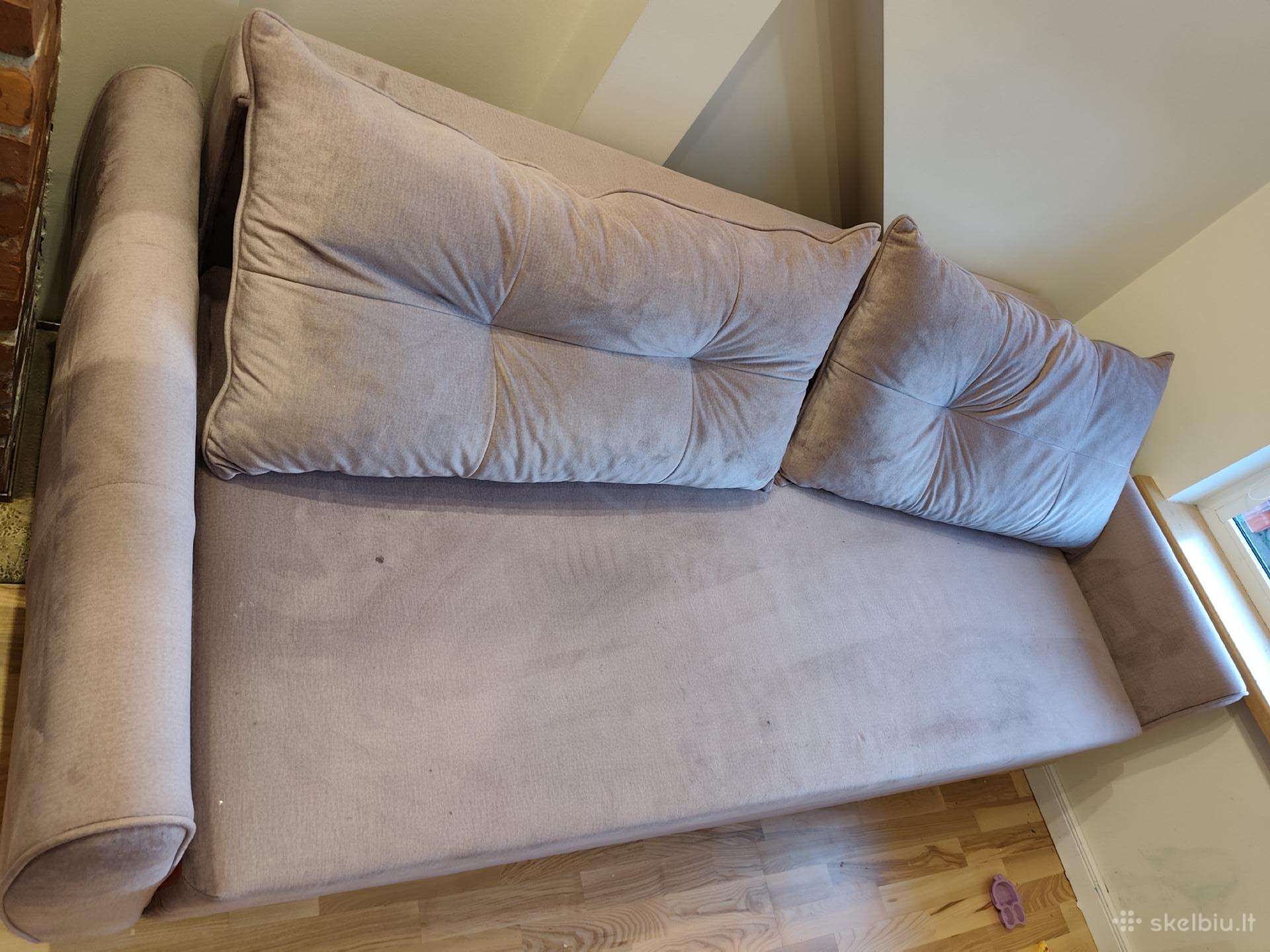 Lova sofa