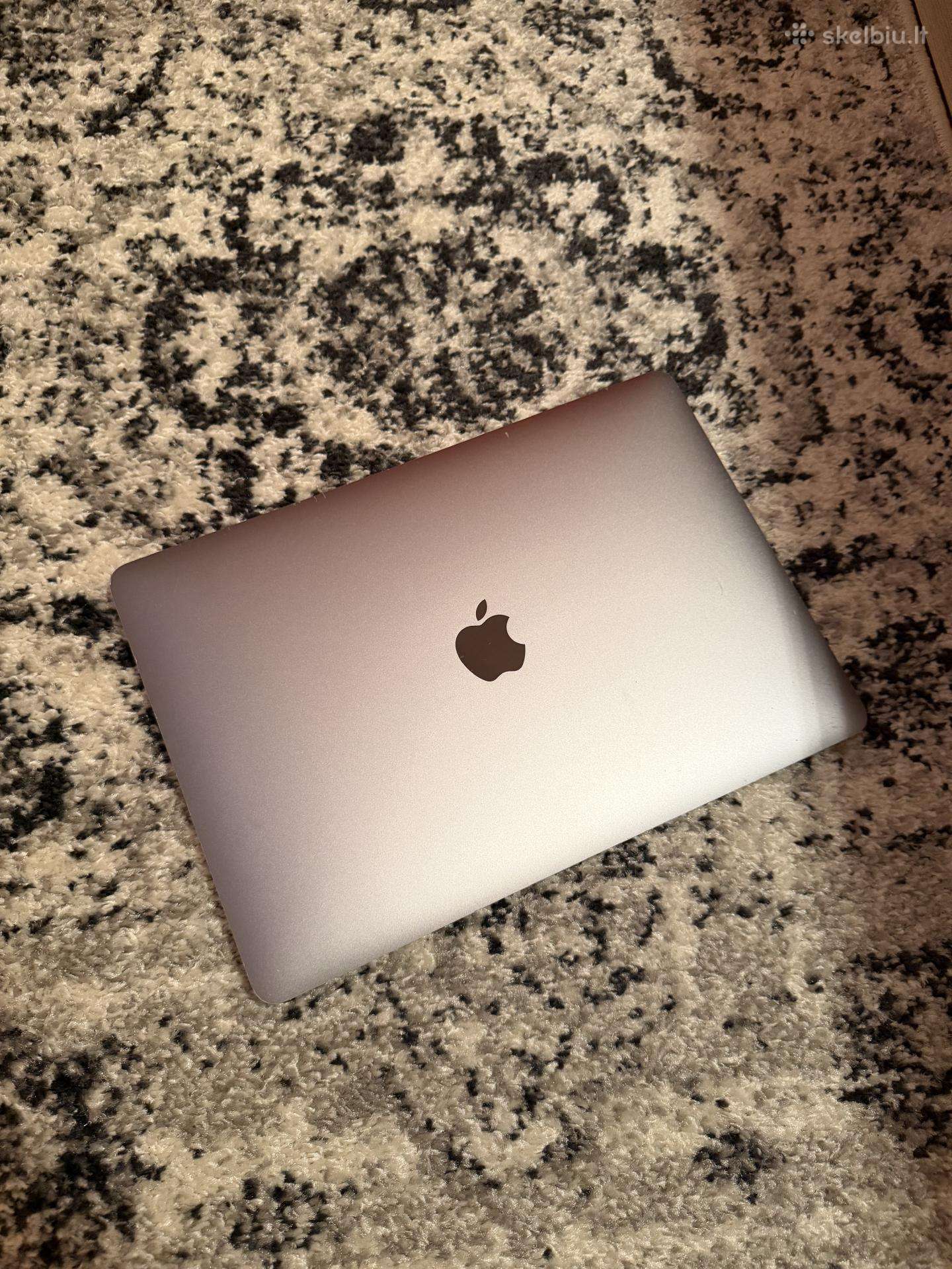 MacBook Pro 13 i5 / 16gb / 256gb