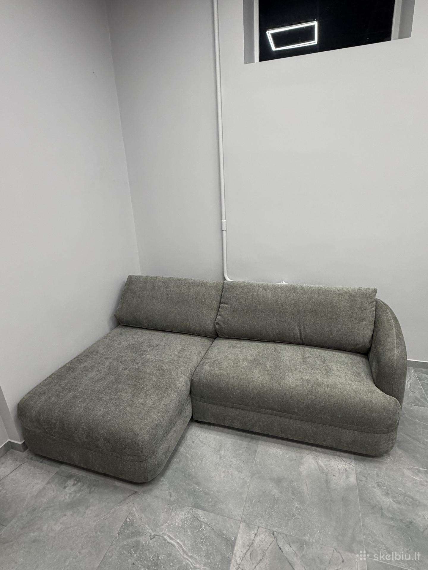 Naujas minkštas miegamas kampas
