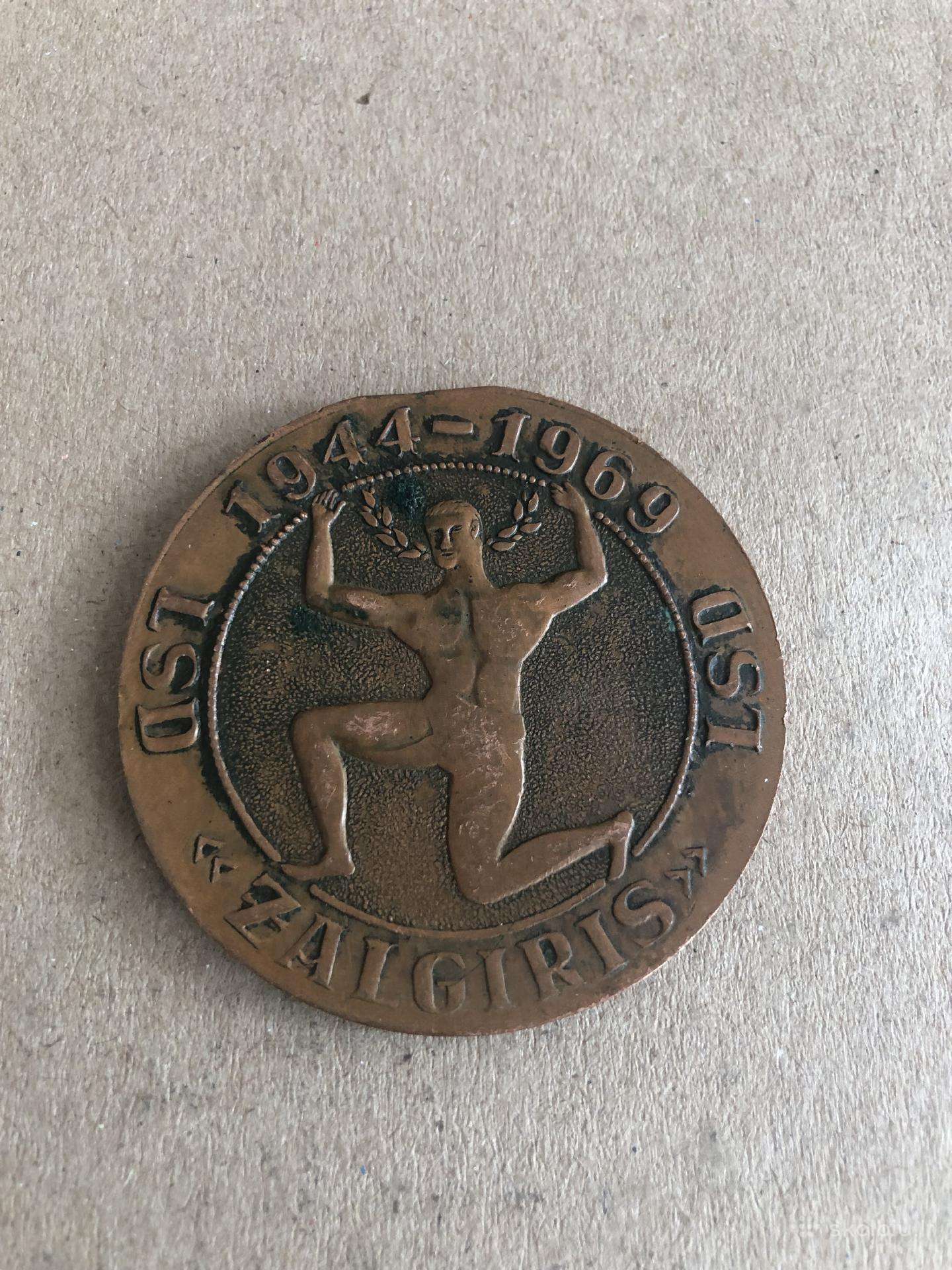 Medaliai
