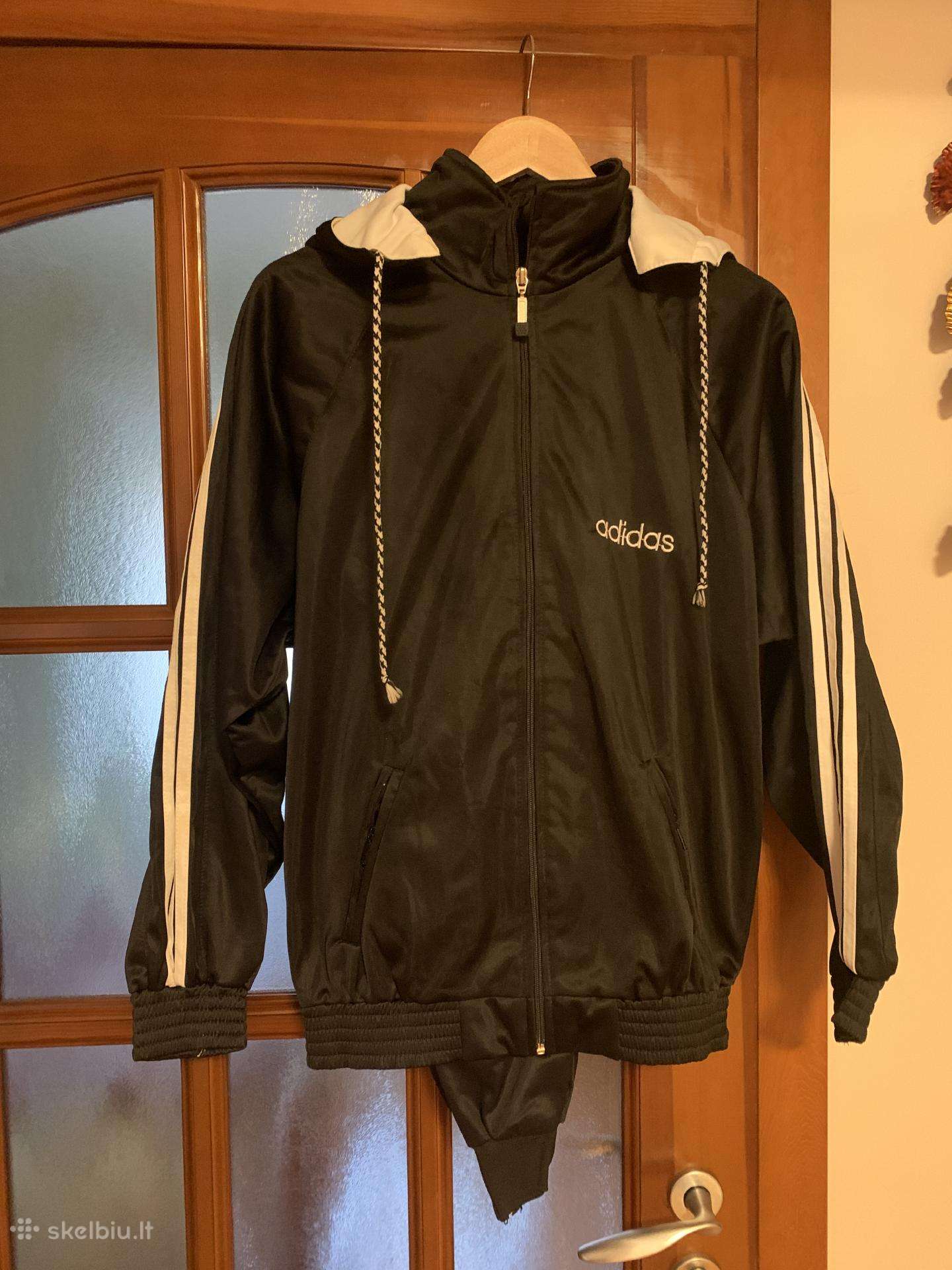 1990 m stiliaus Adidas sportinis kostiumas