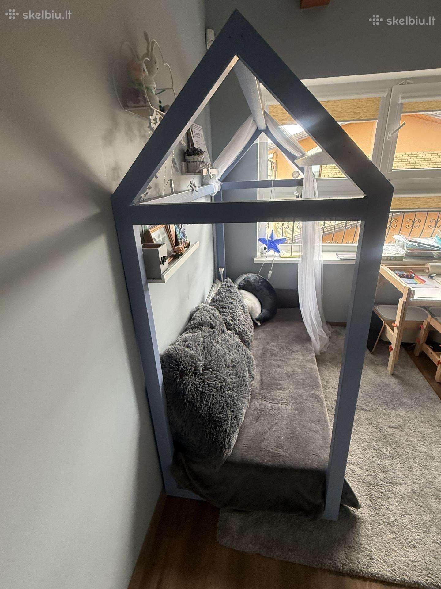 Montessori lovytė namelis