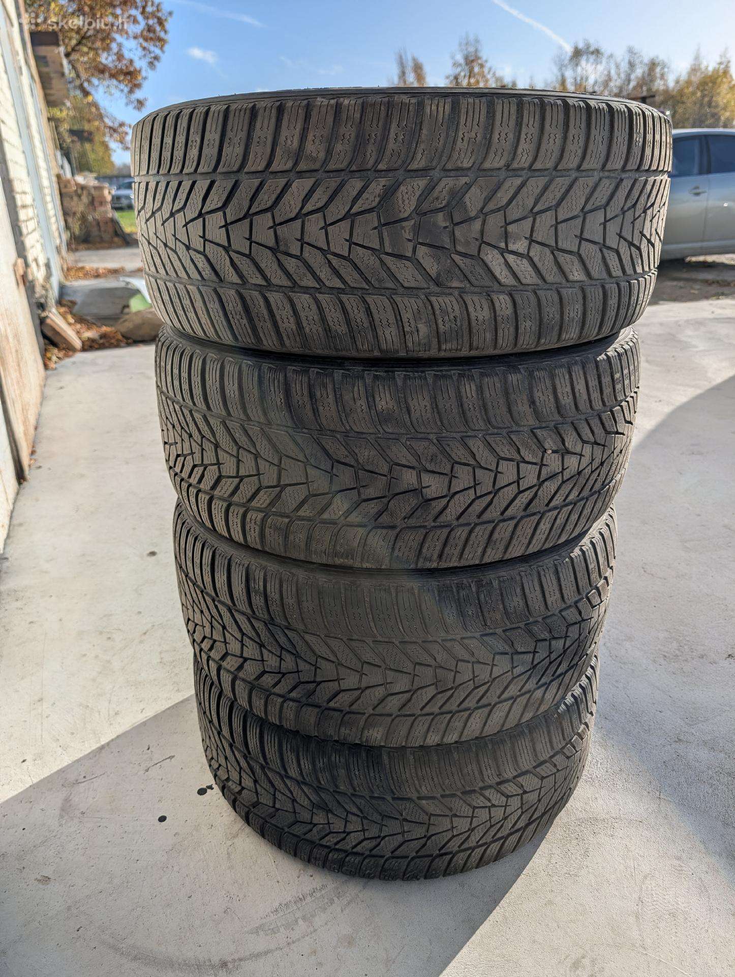 Žieminės padangos 245/45 R18