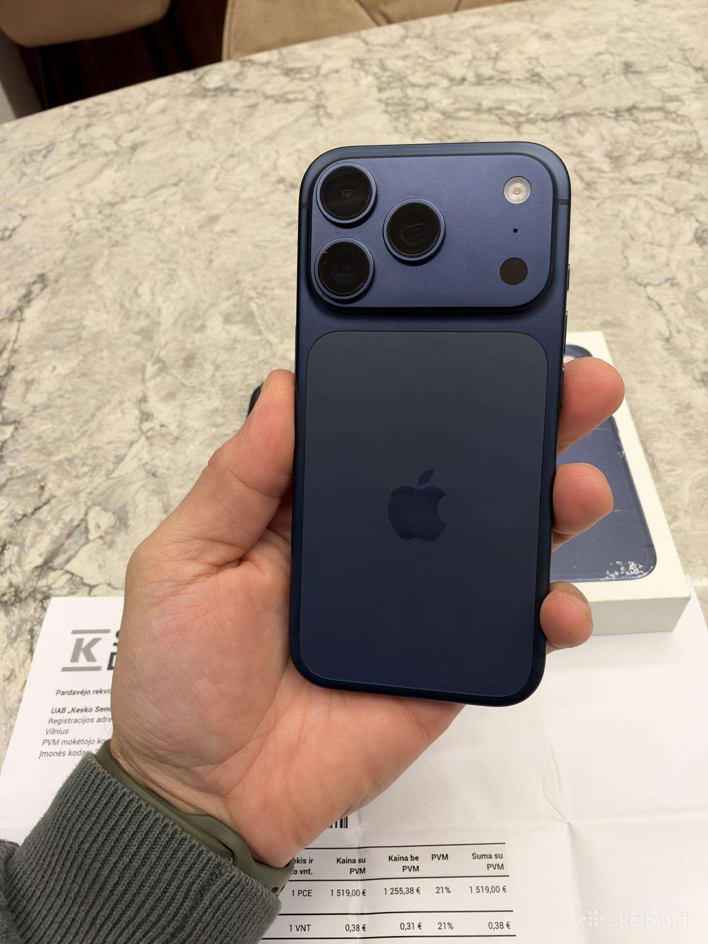 iPhone 17 pro, 512gb 100%