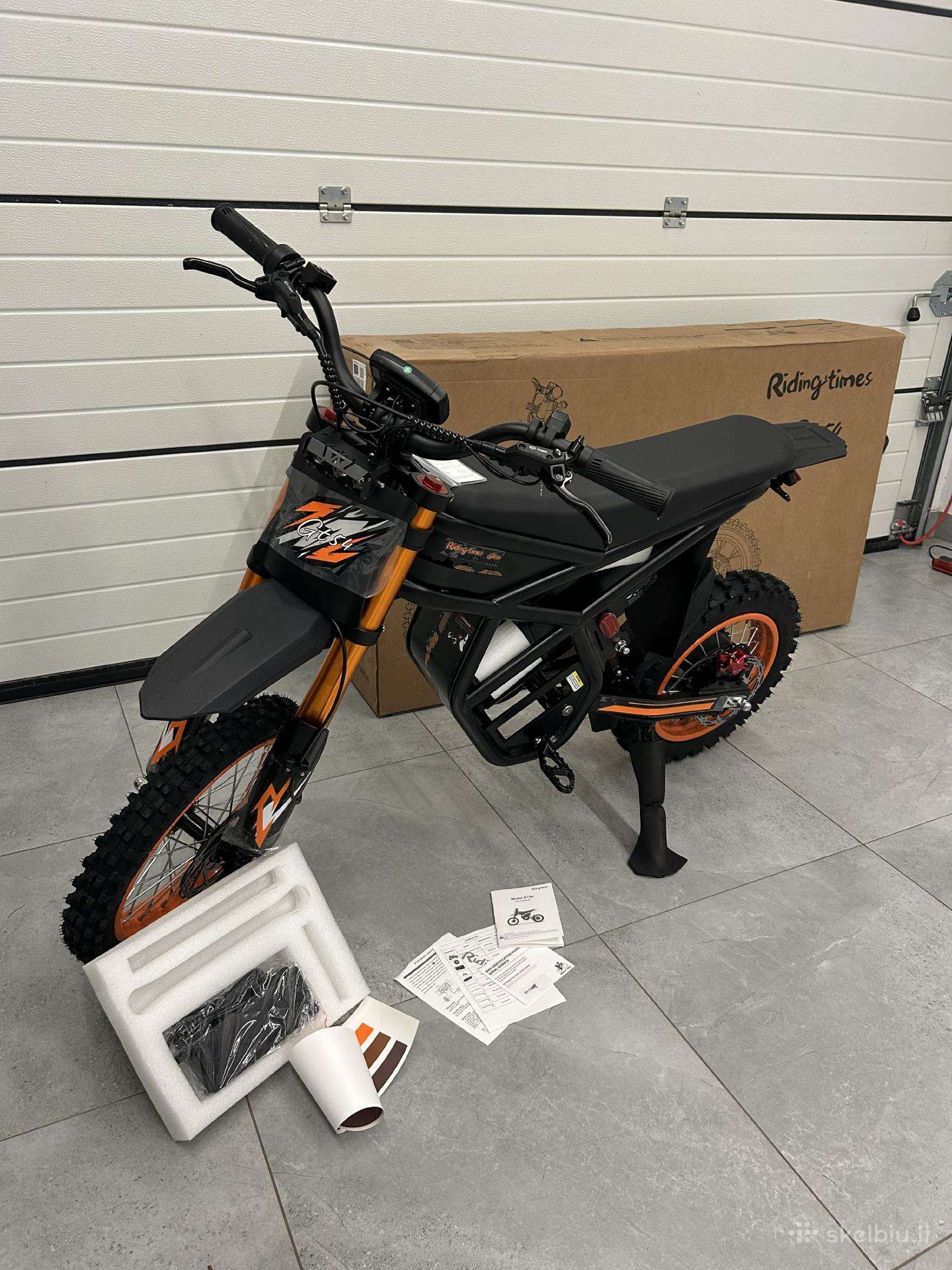 Gt54 yra ir dėžėje