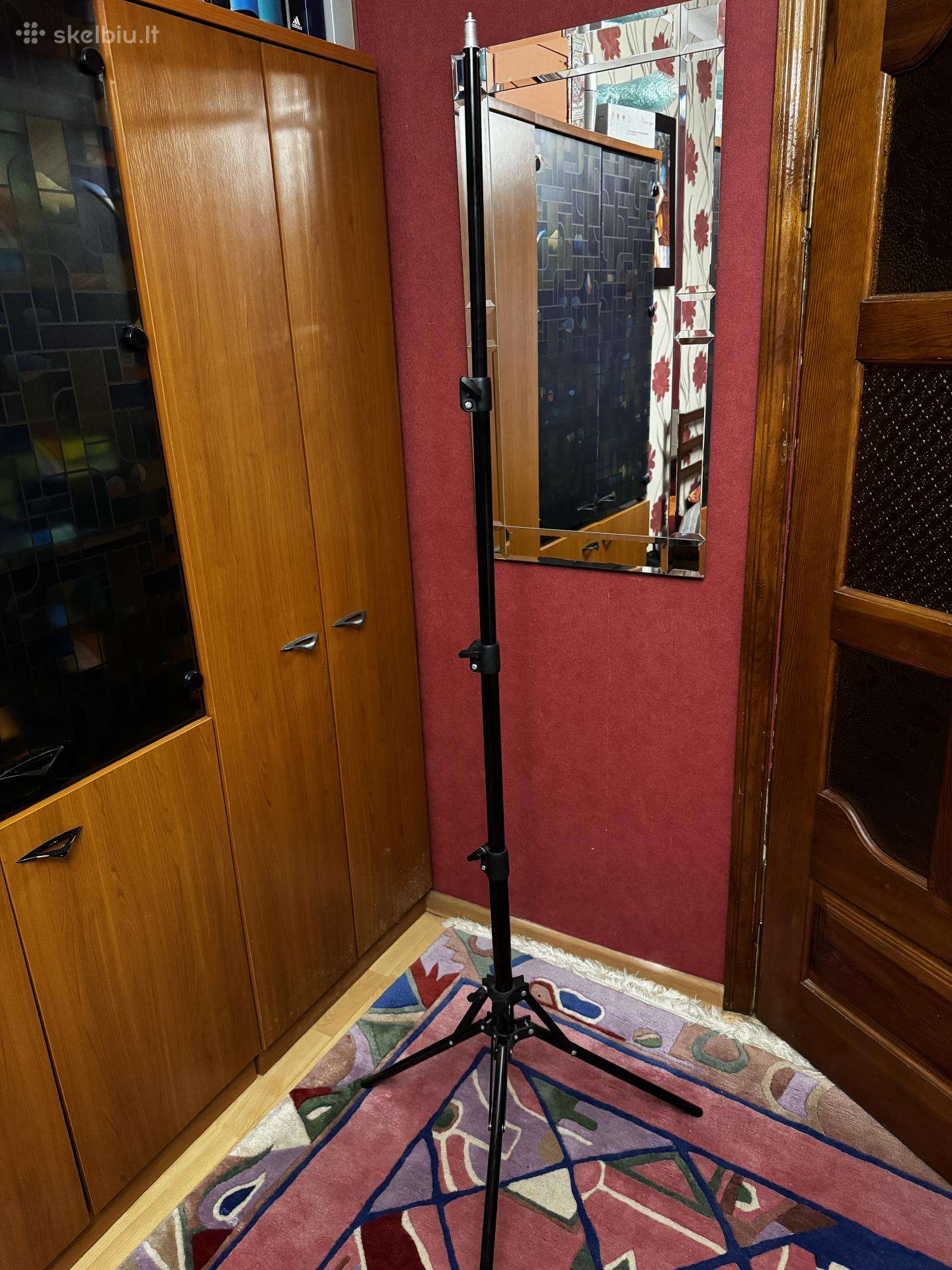 Neewer studijinis stovas lempoms/blykstėms, 170cm