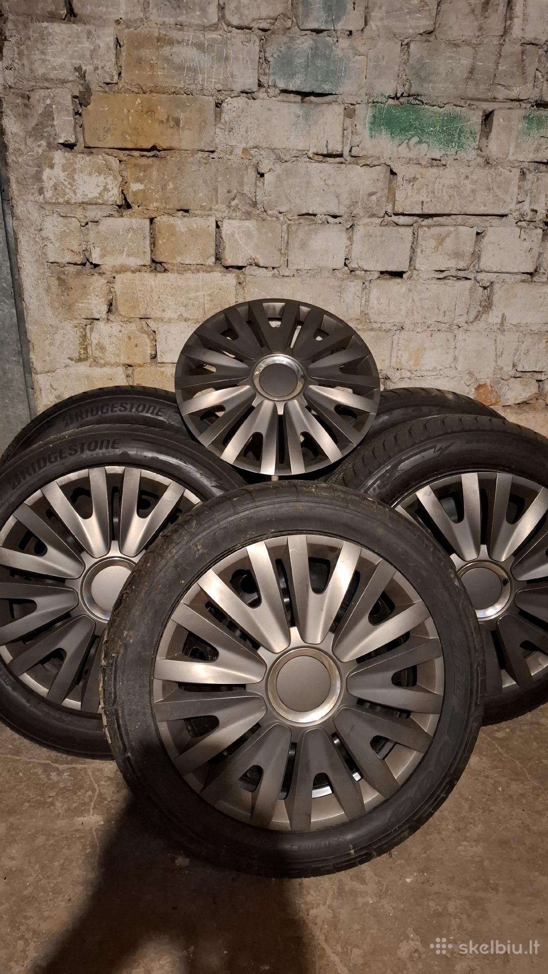 185/60 R15 Et44 all sezon 125 euro