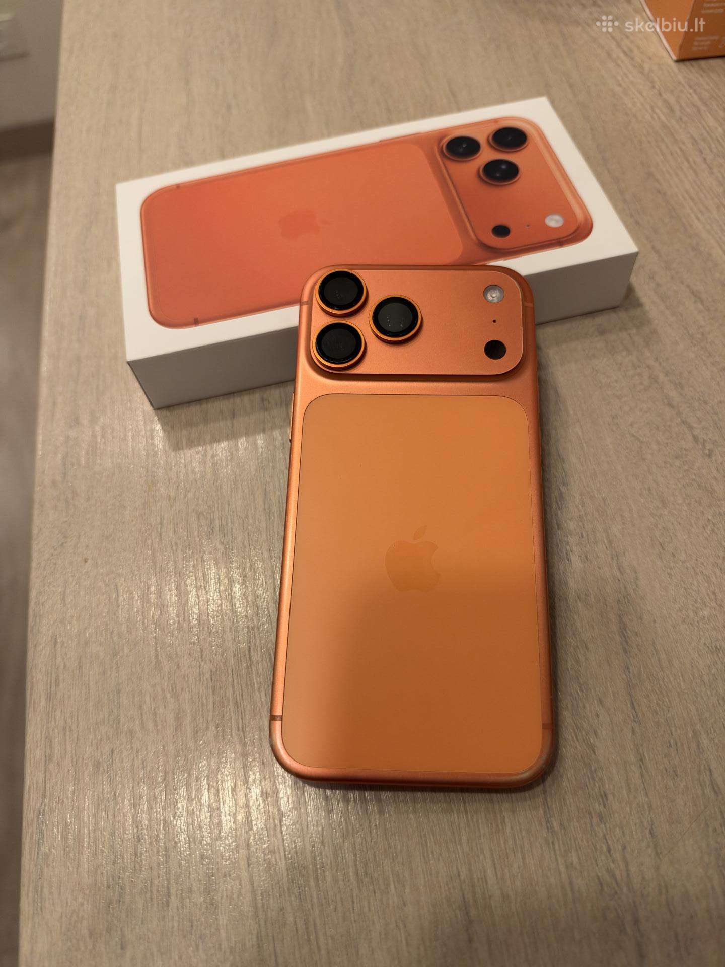 iPhone 17 Pro Max Cosmic Orange 512 GB