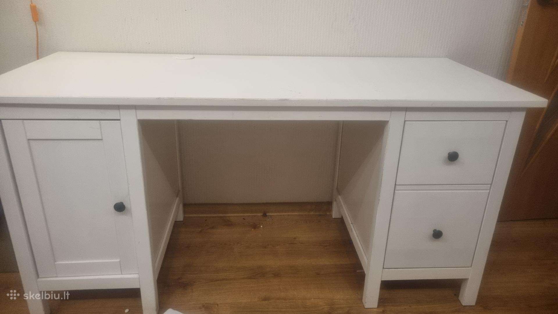 Rašomasis stalas Hemnes