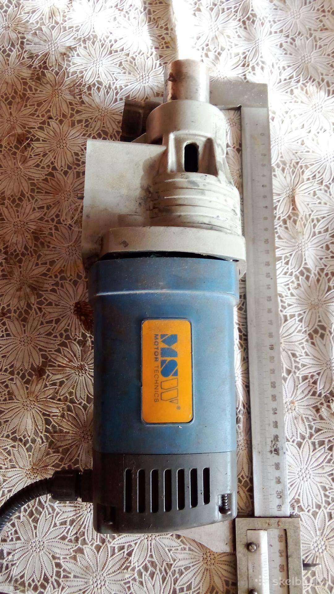 Variklis