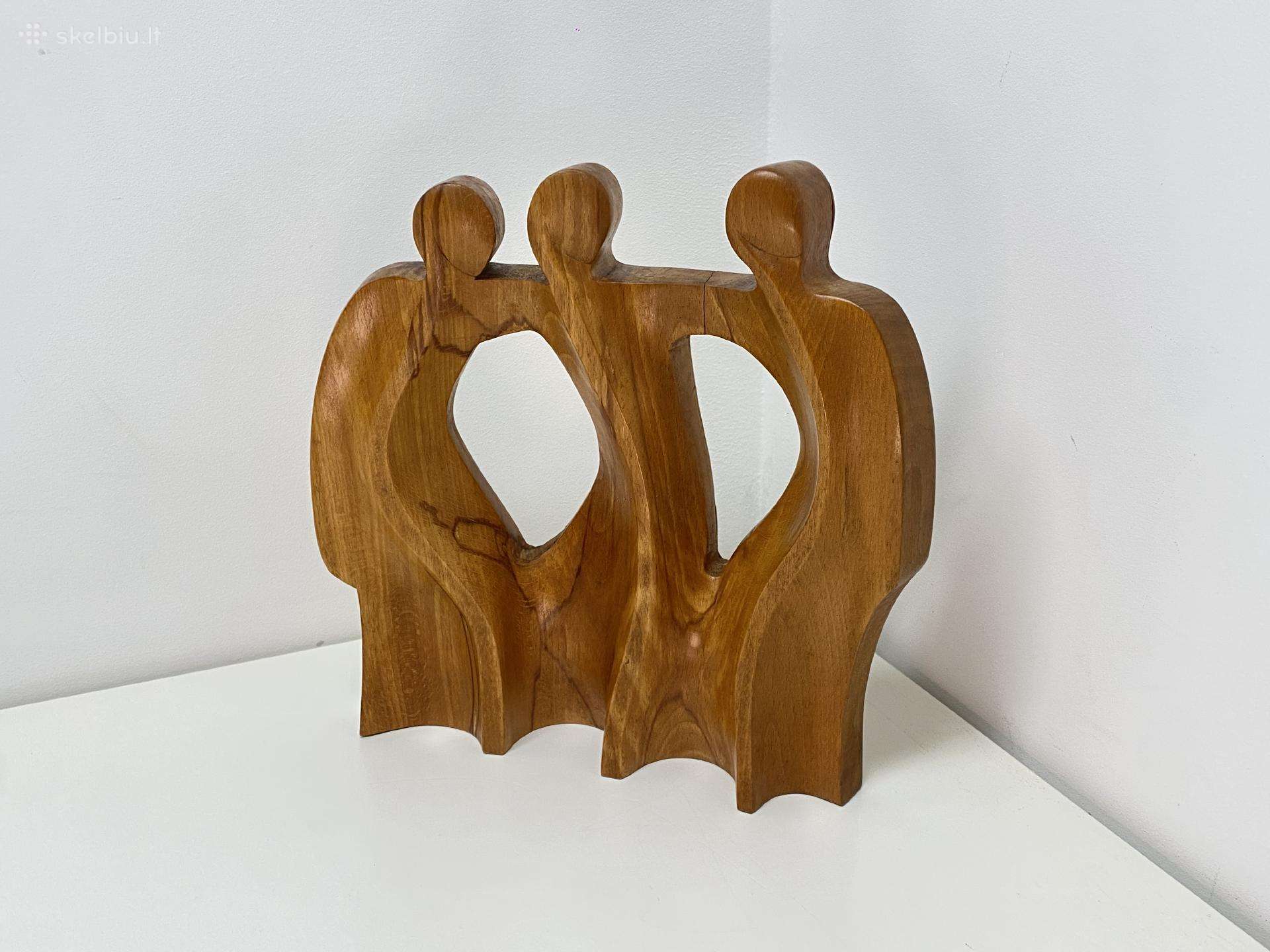 Muziejinės vertės medžio skulptūra – 1974 m