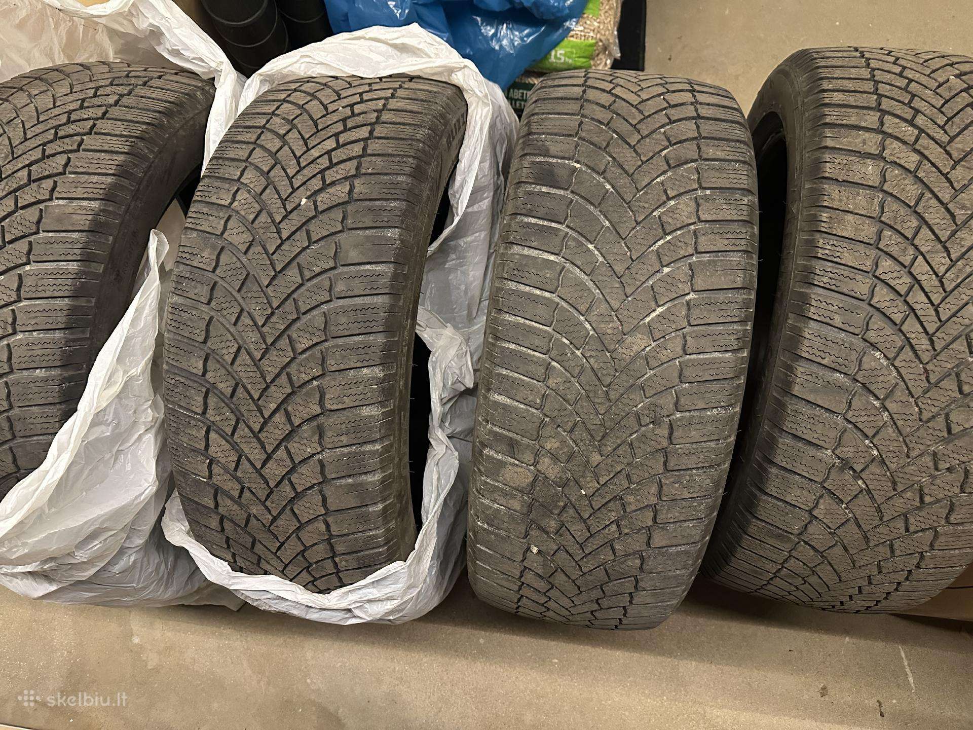Bridgestone Blizzak 235/50 R19 žieminės padangos