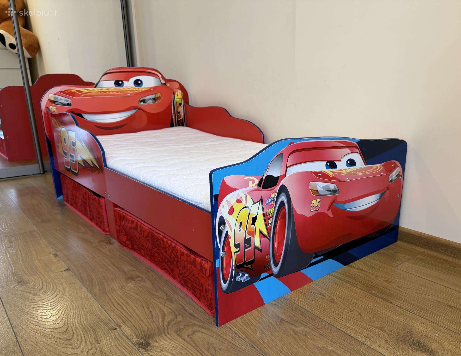 Vaikiška lova Cars. Žaibas Makvynas