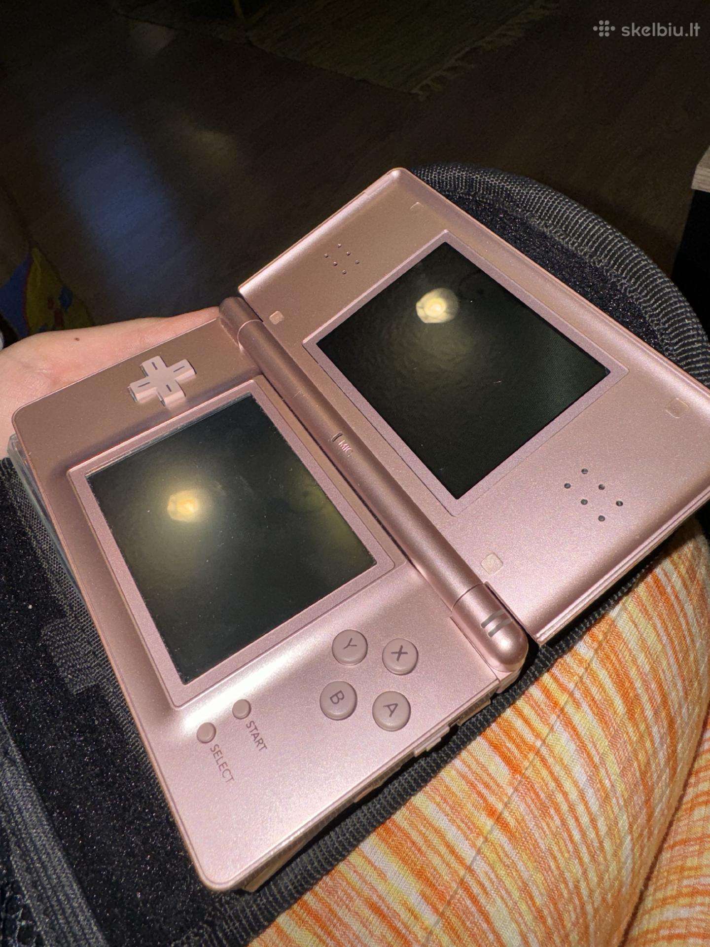 Nintendo DS Lite Pink konsolė su žaidimais, dėklu