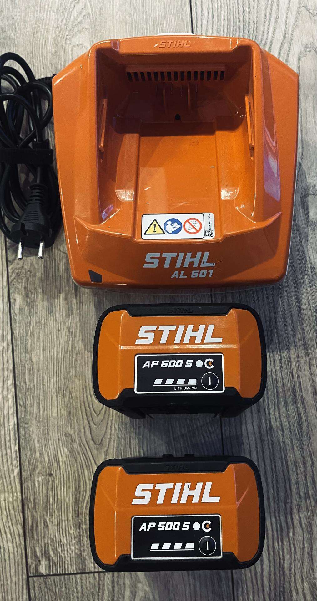 Stihl baterijos, kroviklis