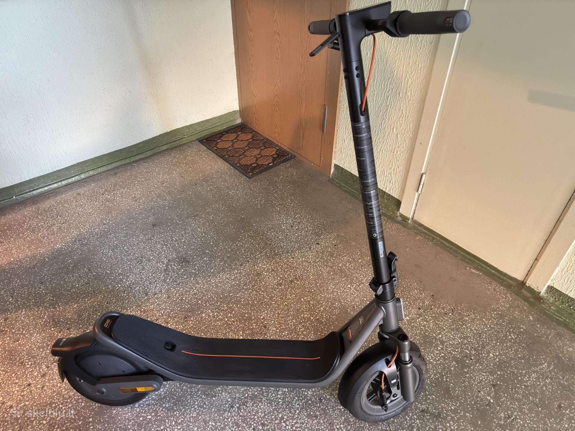 Xiaomi Electric Scooter 6 su Garantija kaip naujas