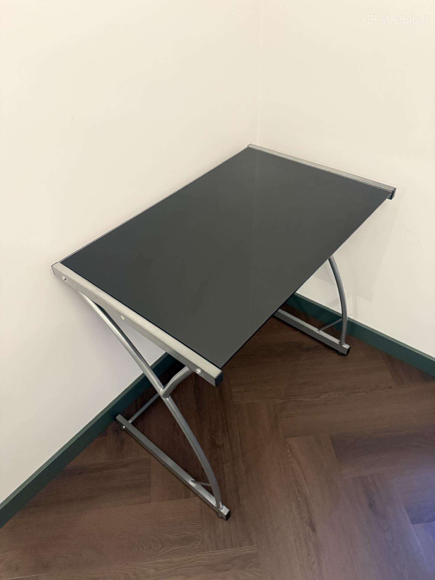 Stalas 80cm