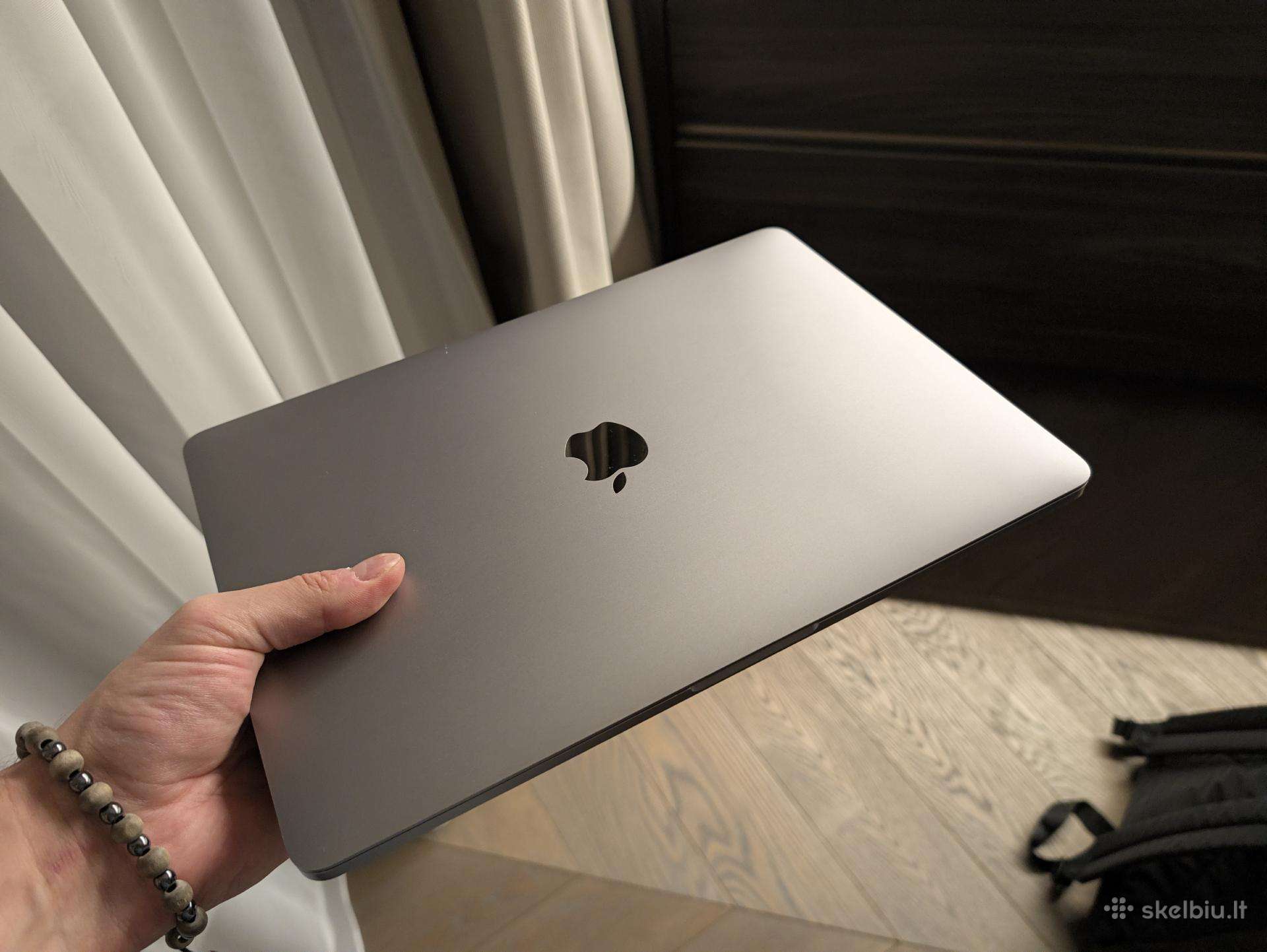 MacBook Pro M1 13 coilų