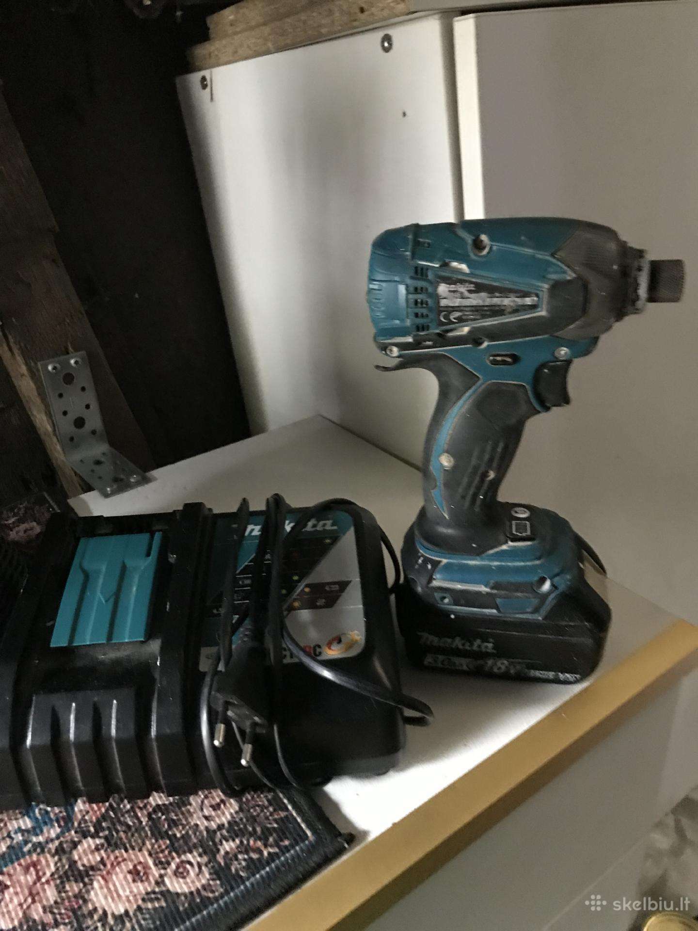 Makita suktukas su pakroveju
