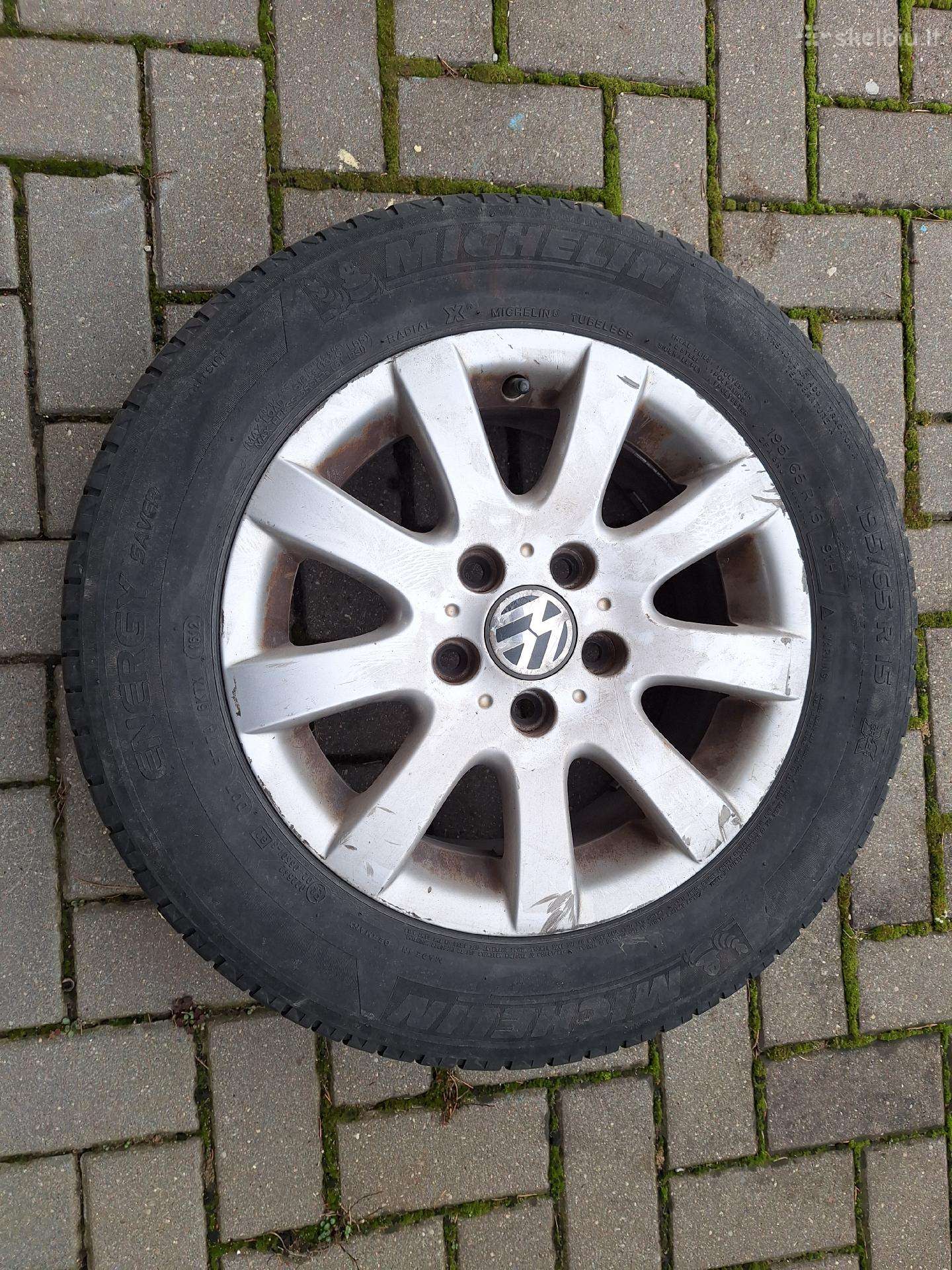 Parduodu VW golf ratus ir ford fokus atsarginį rat