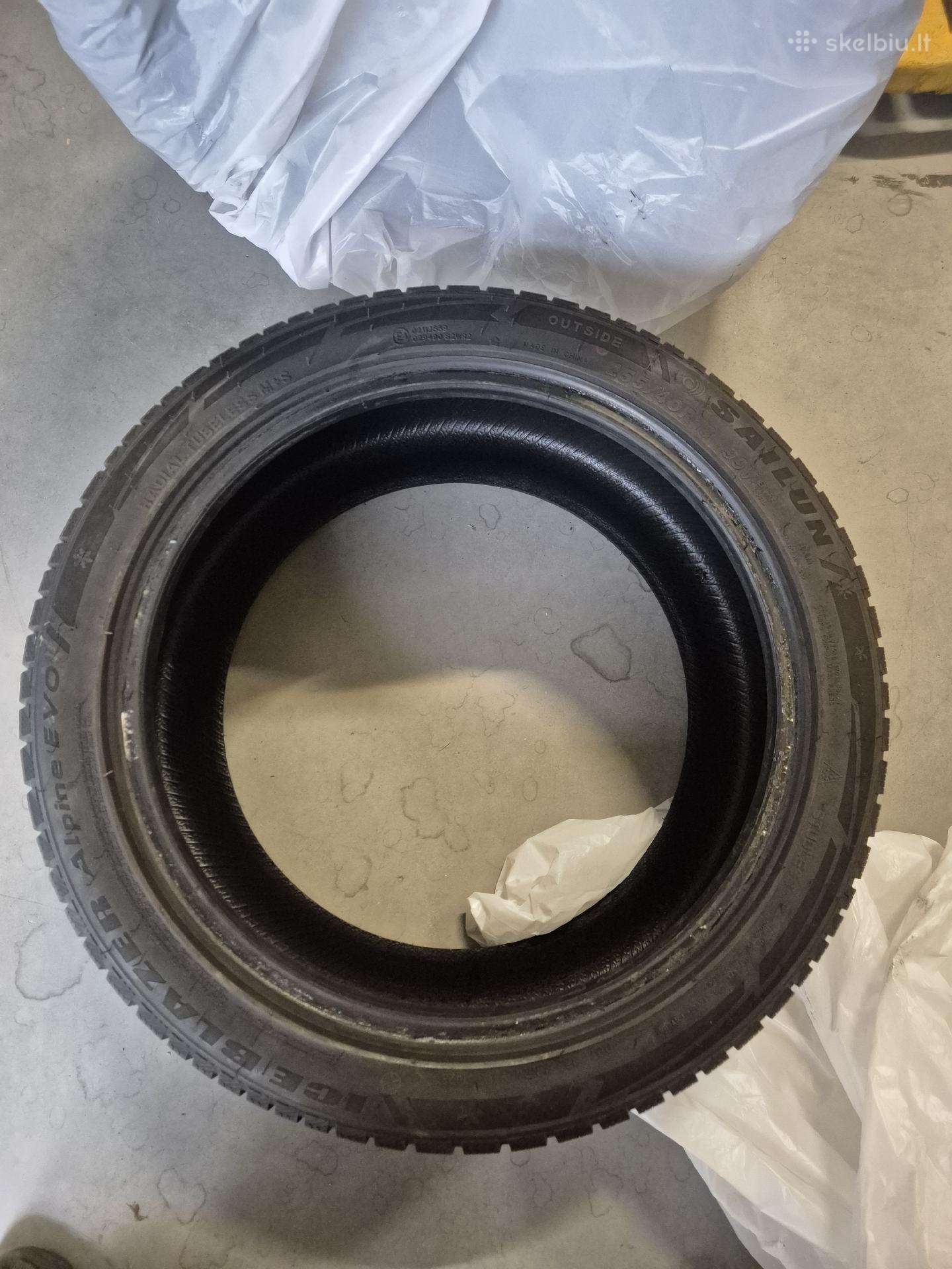 Padadagos 255 40 r18 ir 225 45 r18