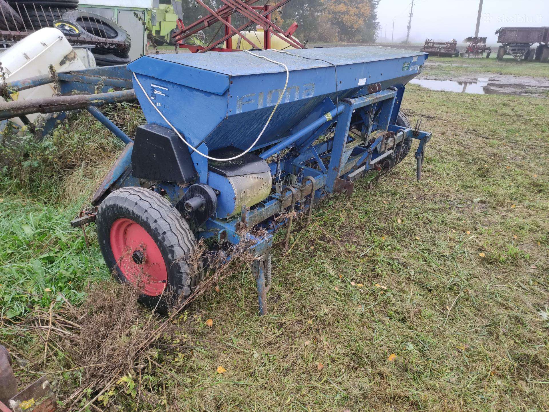 Sėjamoji, purkštuvas hardi, keltuvas ant galo;: