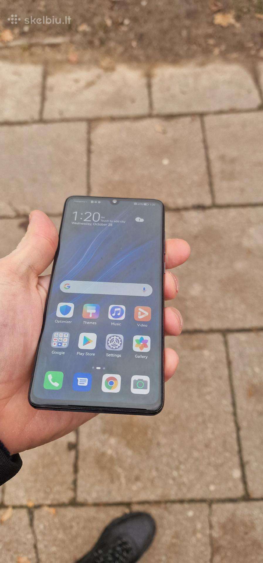 Huawei P30 - 65 € puikiai veikia