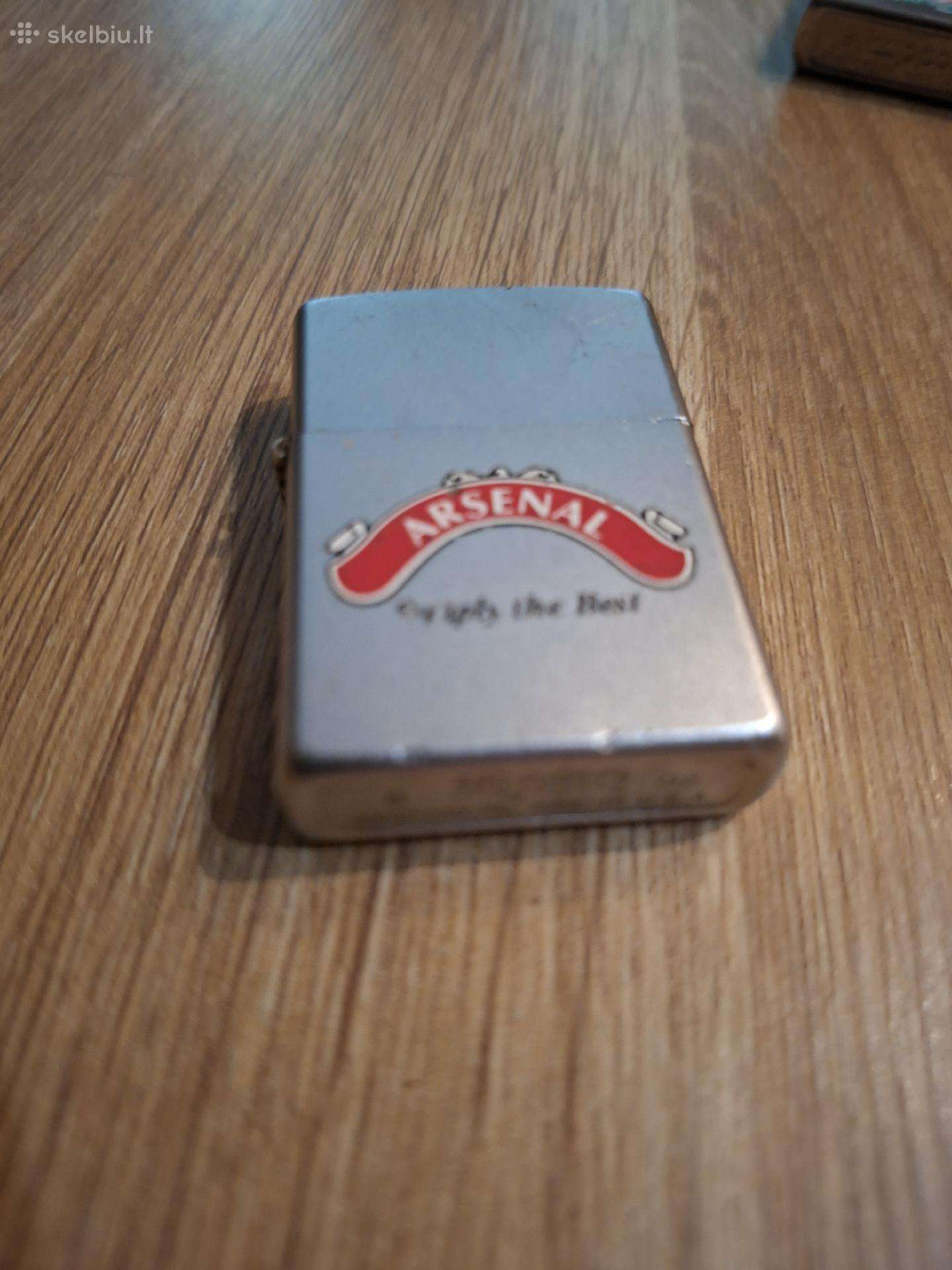 Originalus zippo Žiebtuvėlis. 2002m.