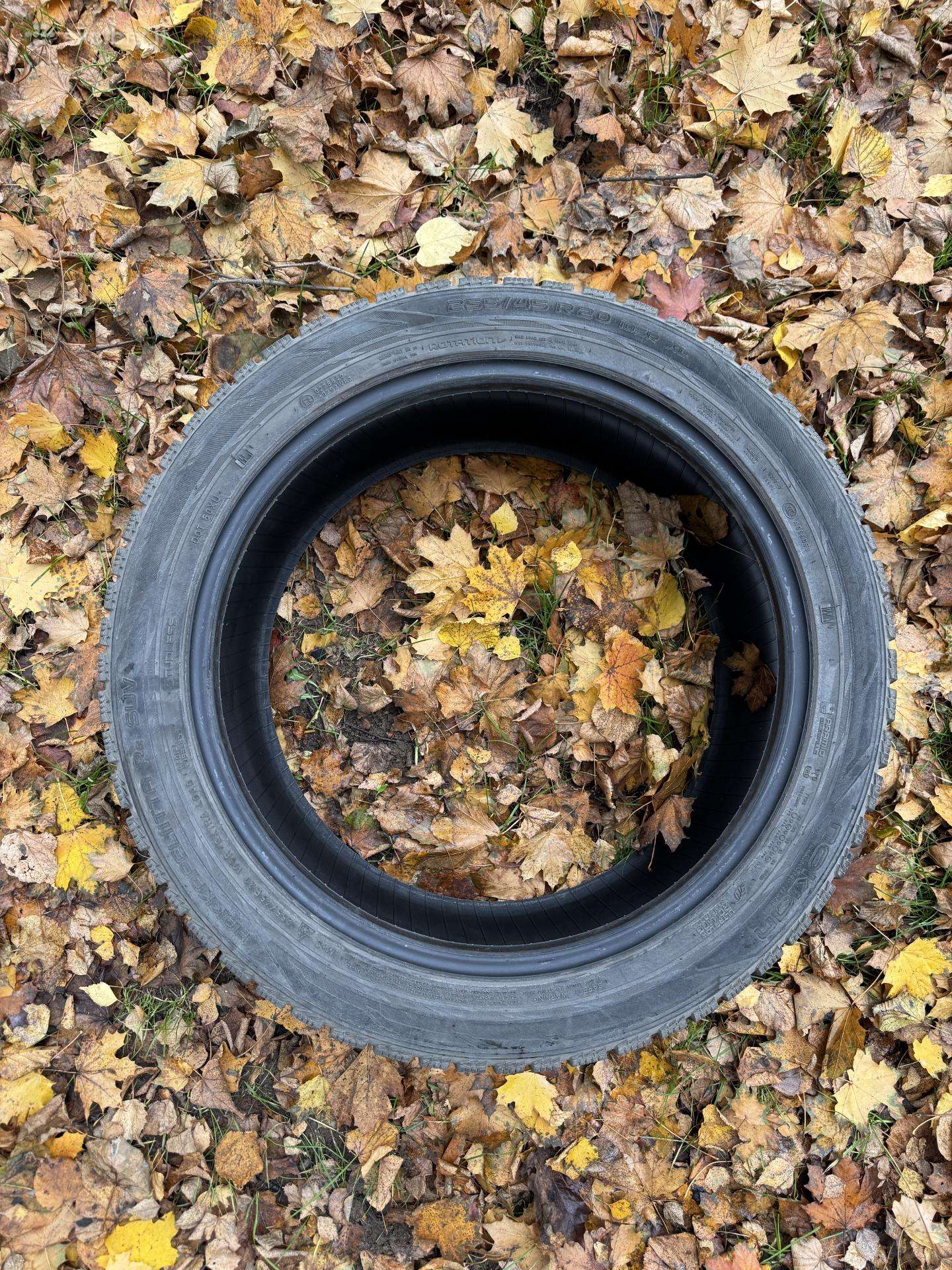 Nokian Hakkapeliitta R2 Suv 255/45 R20 105r XL