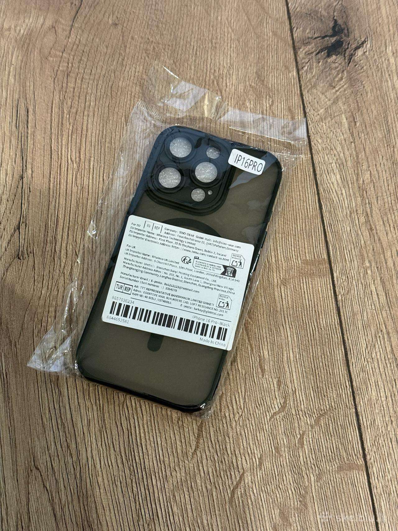iPhone 16 Pro dėklas su Magsafe, juodas matinis