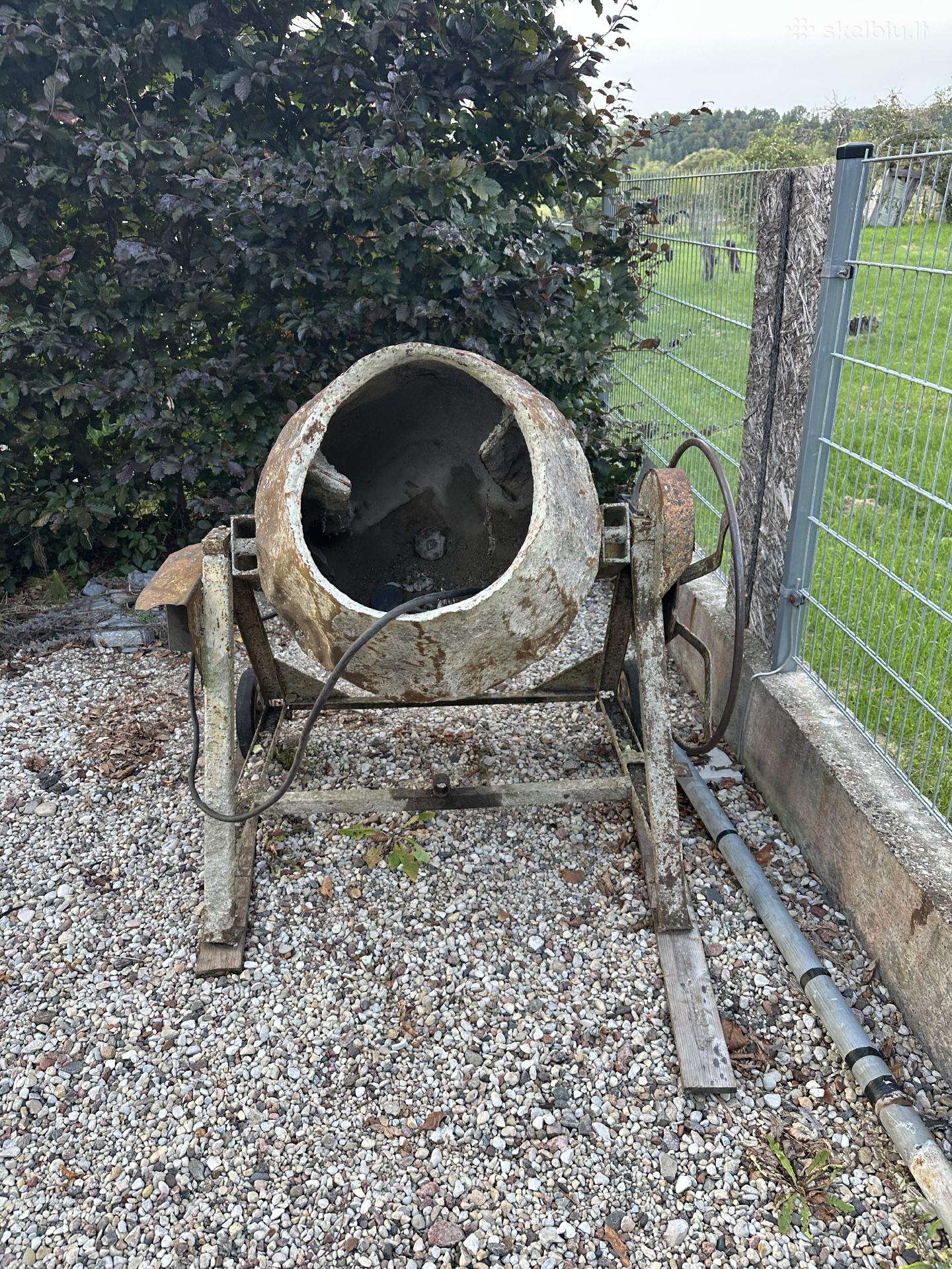 Betono maišyklė /betonmaišė su 3f elektriniu motor