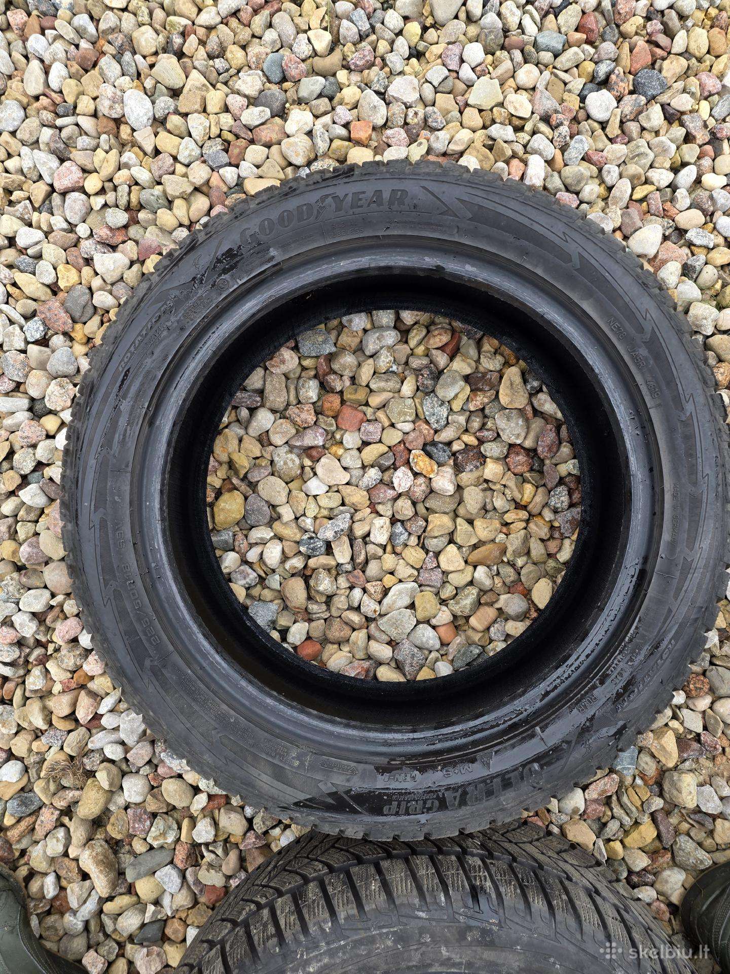 Goodyear, winter 225/50 R18