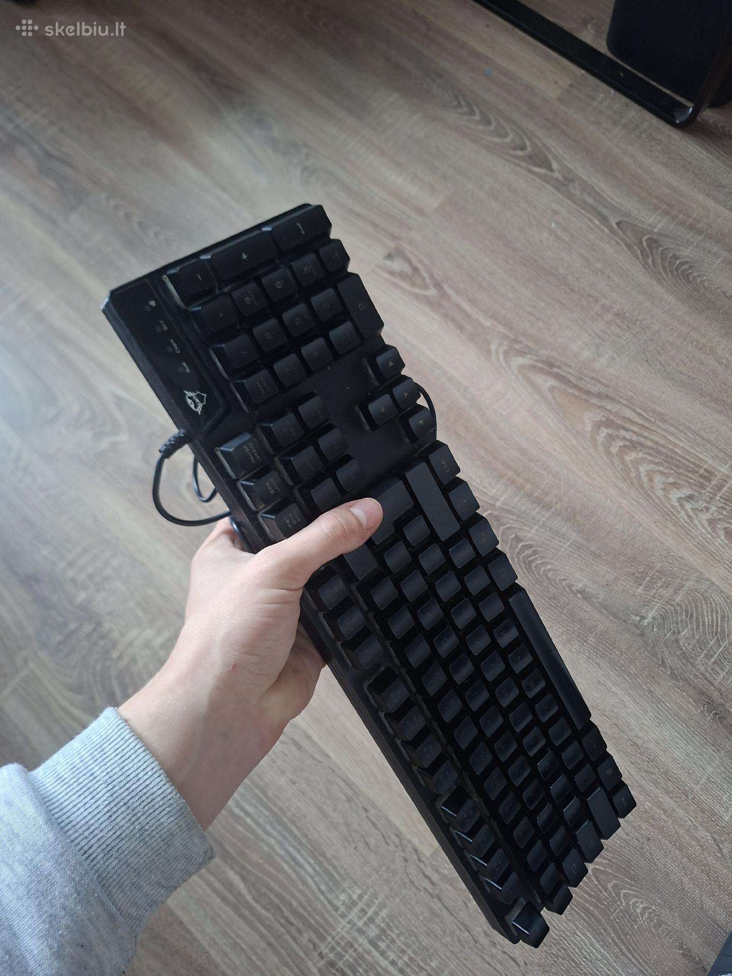 Genius Gxt 845 Gaming keyboard