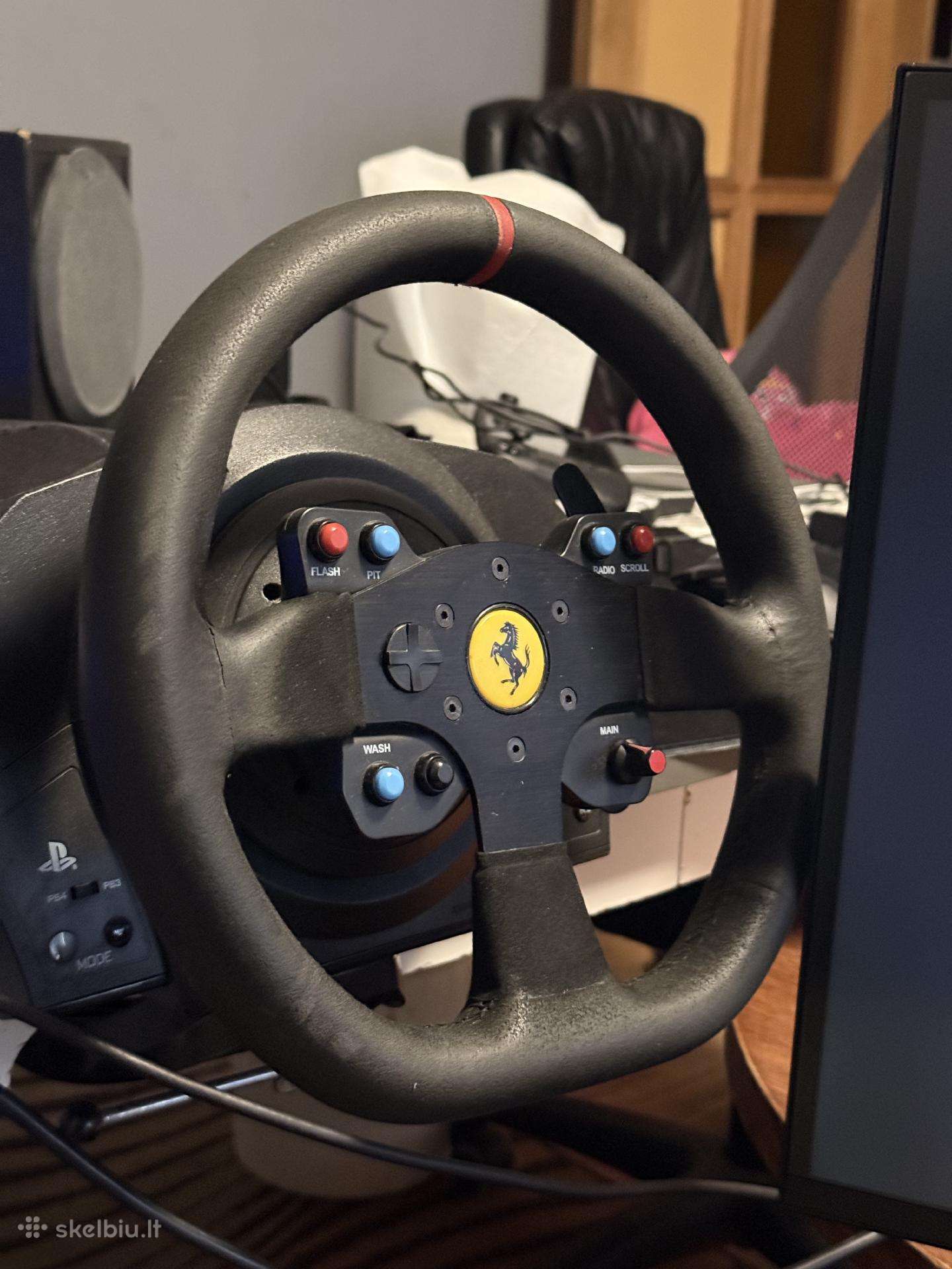 Thrustmaster T300 + T3pa Pro pedalai