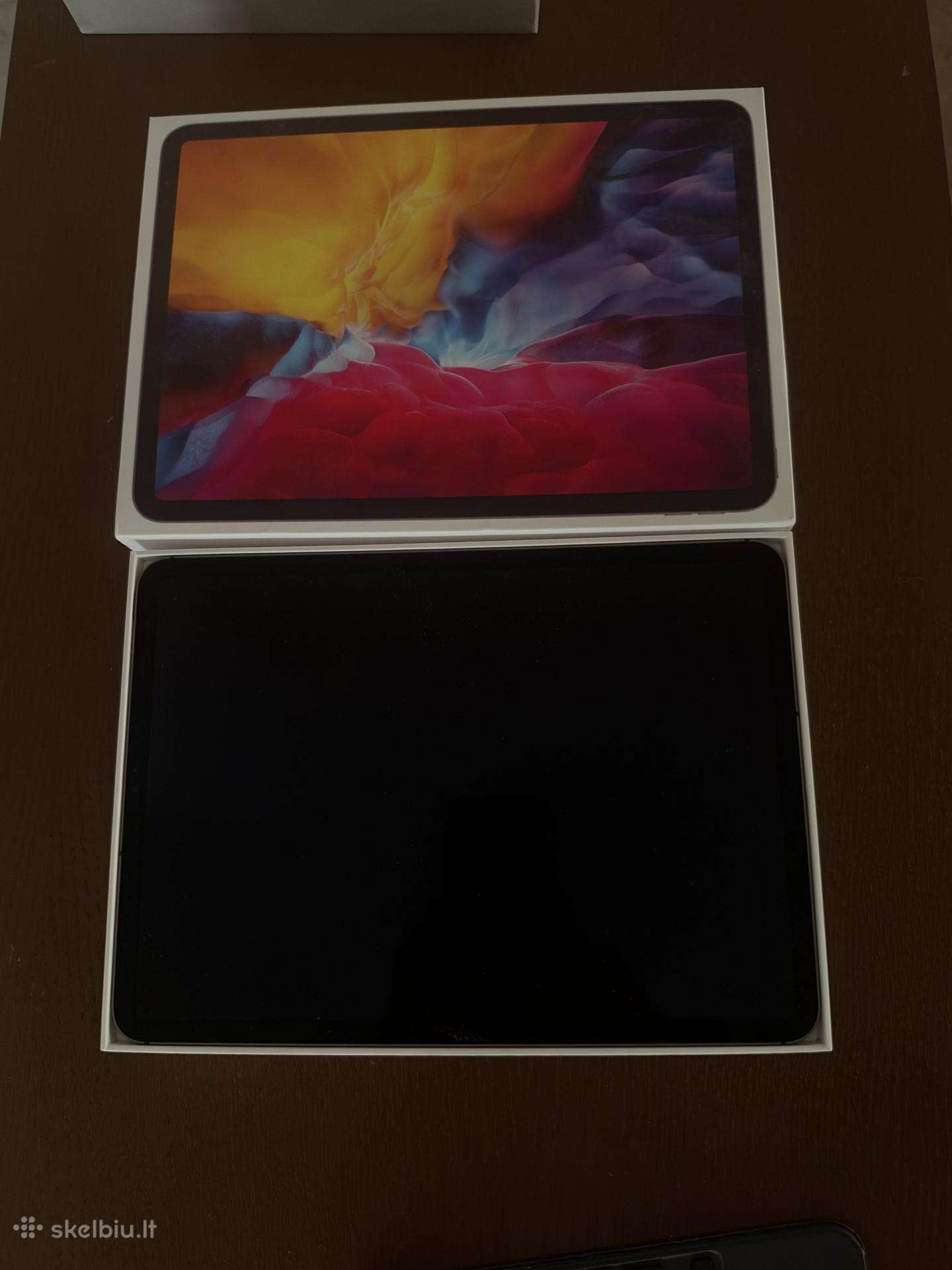 iPad Pro 11 inch (2nd Generation)wi-fi +Cellular