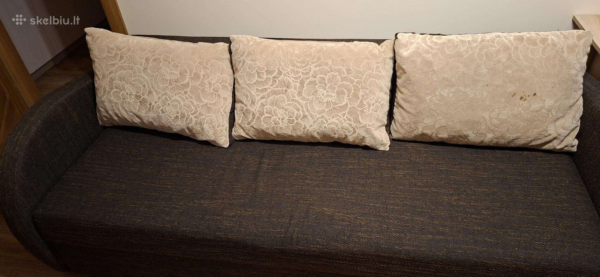 Parduodu sofa lova