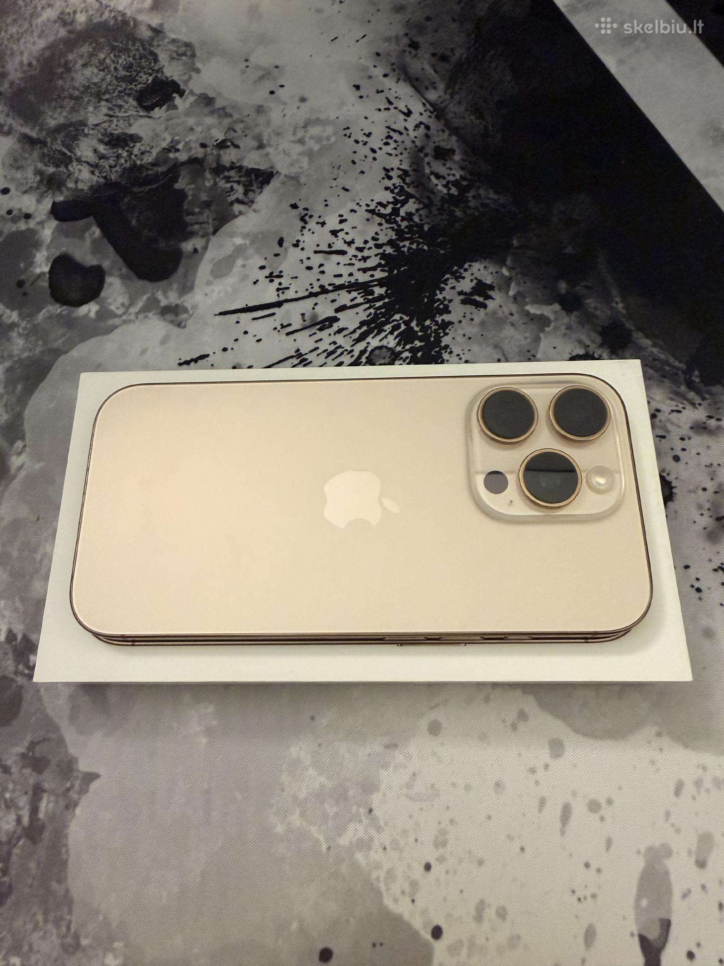 iPhone 16 Pro