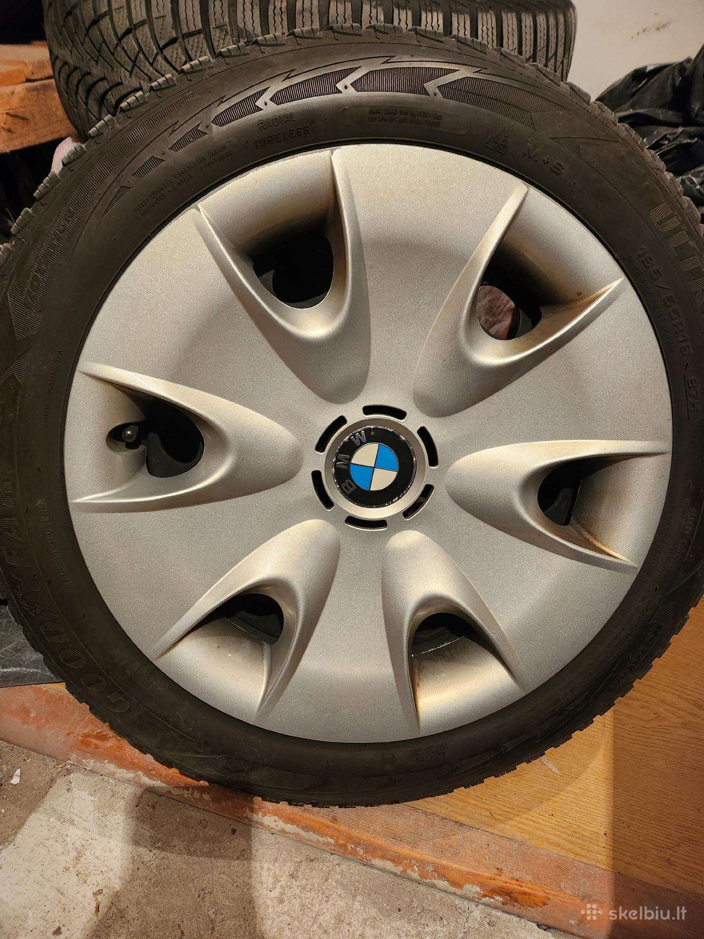 Bmw E90 žieminės ratai 195/55)16