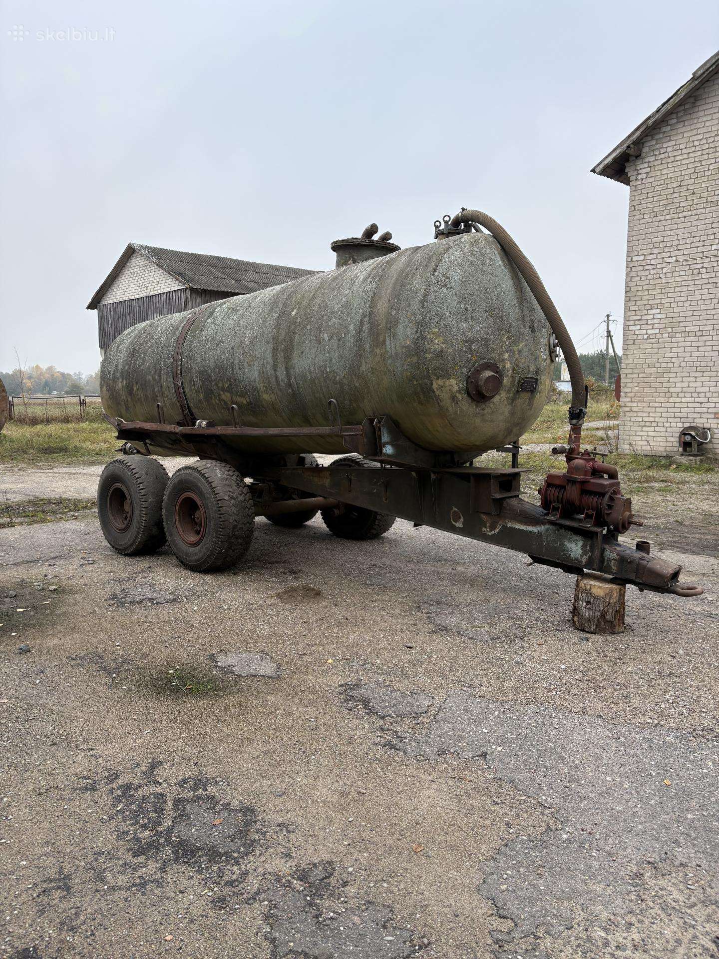 -Kita- Belarus, tractors