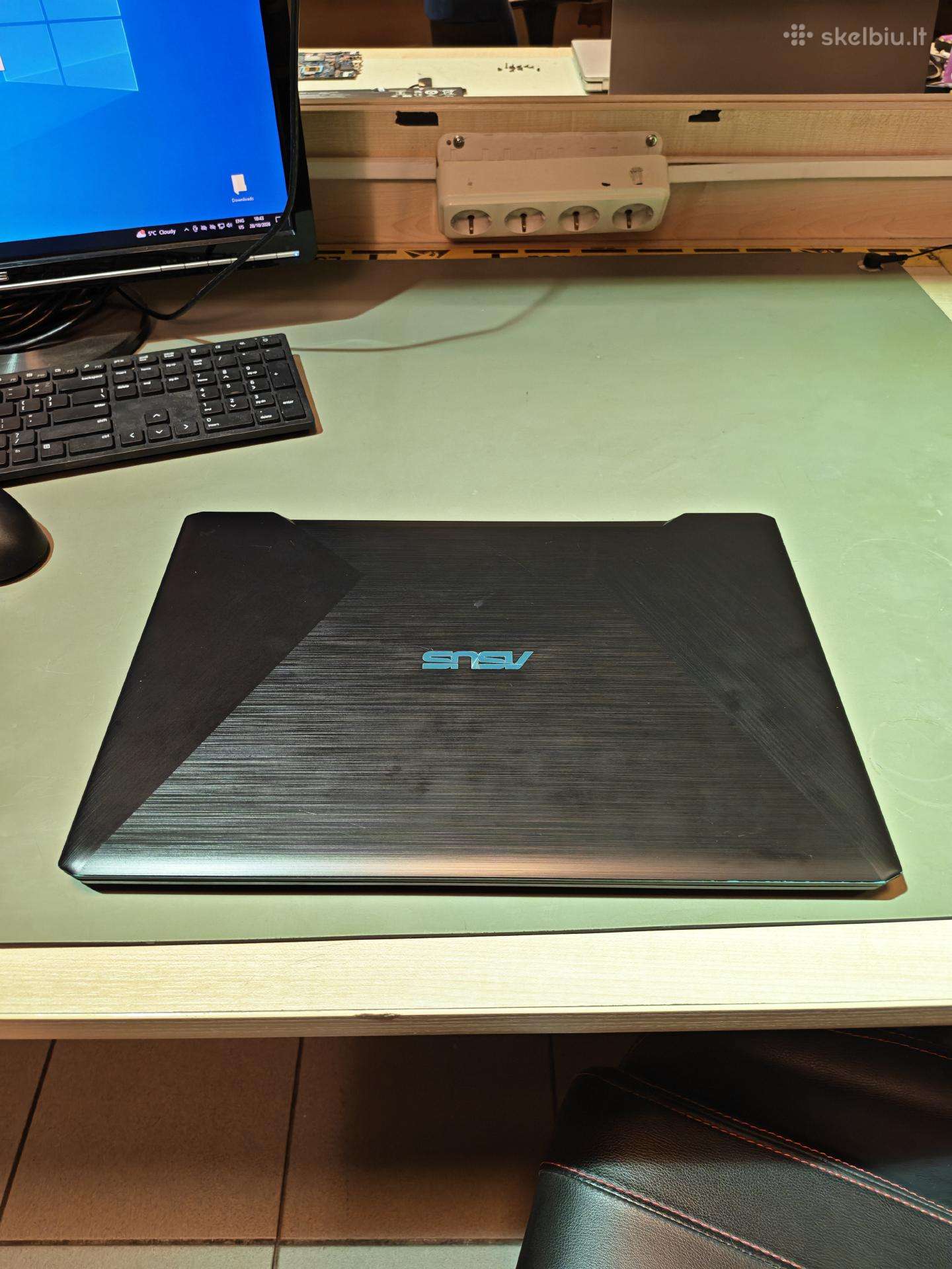 Asus F570zd-dm102