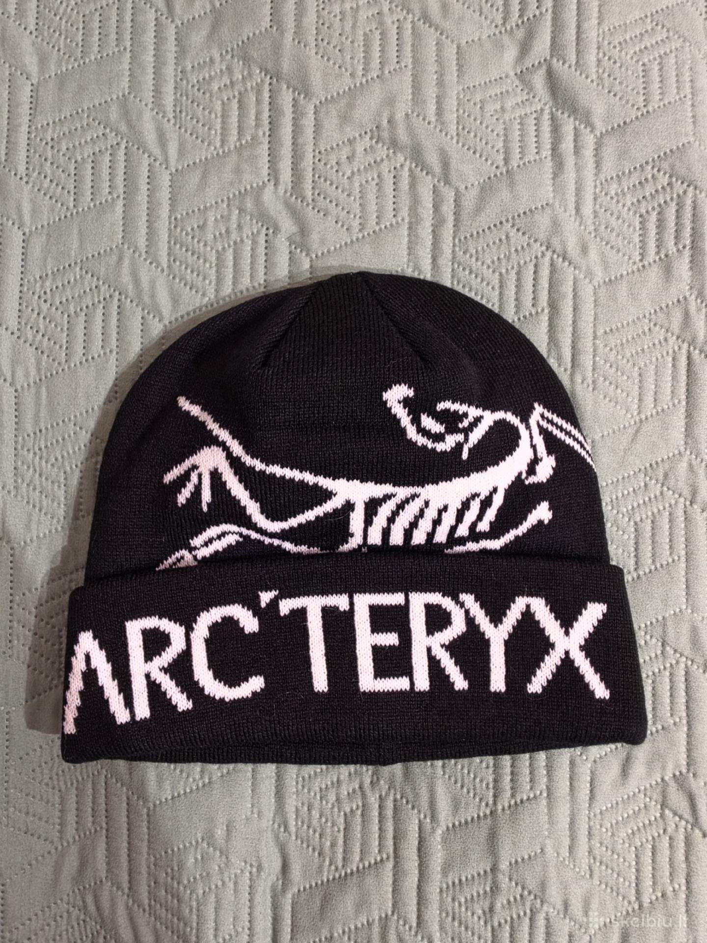 Arc'teryx megzta kepurė