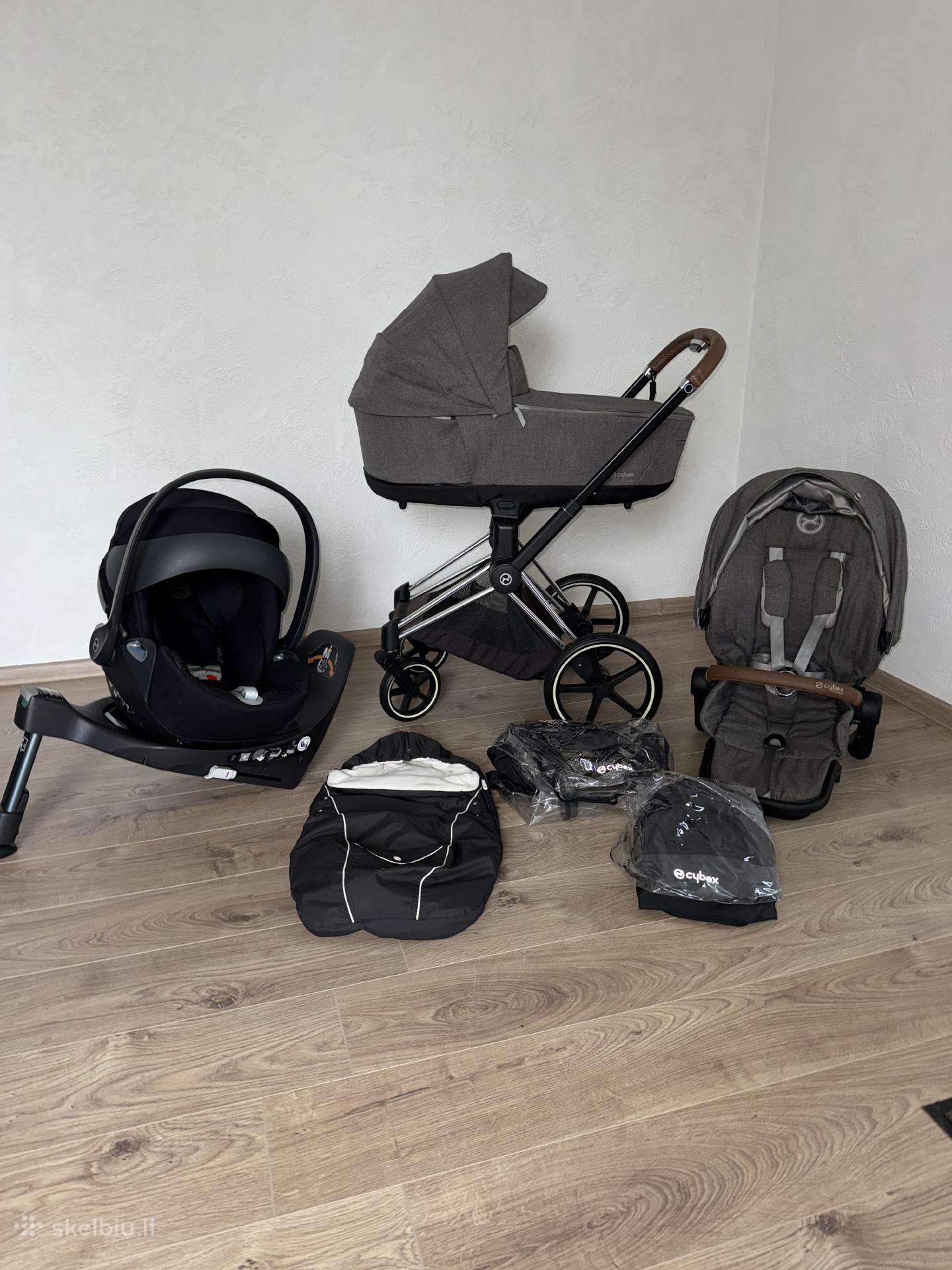 Cybex Priam V4