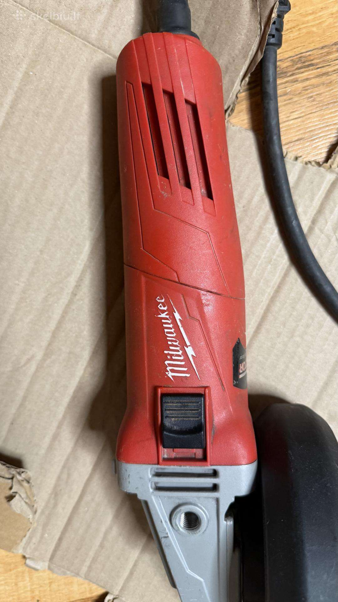 Parduodu „Milwaukee Agv 12-125 X“