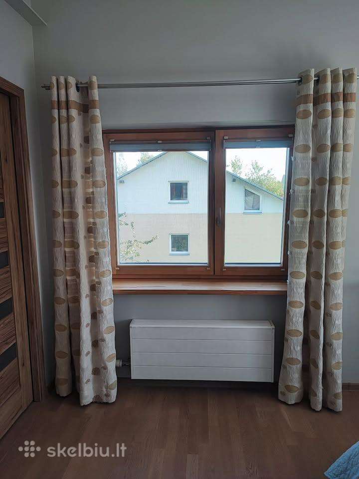 Naktinės užuolaidos su karnizu