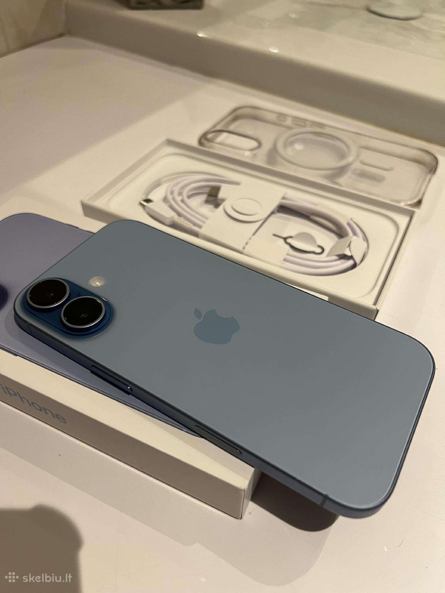 iPhone 17 mist blue 256gb