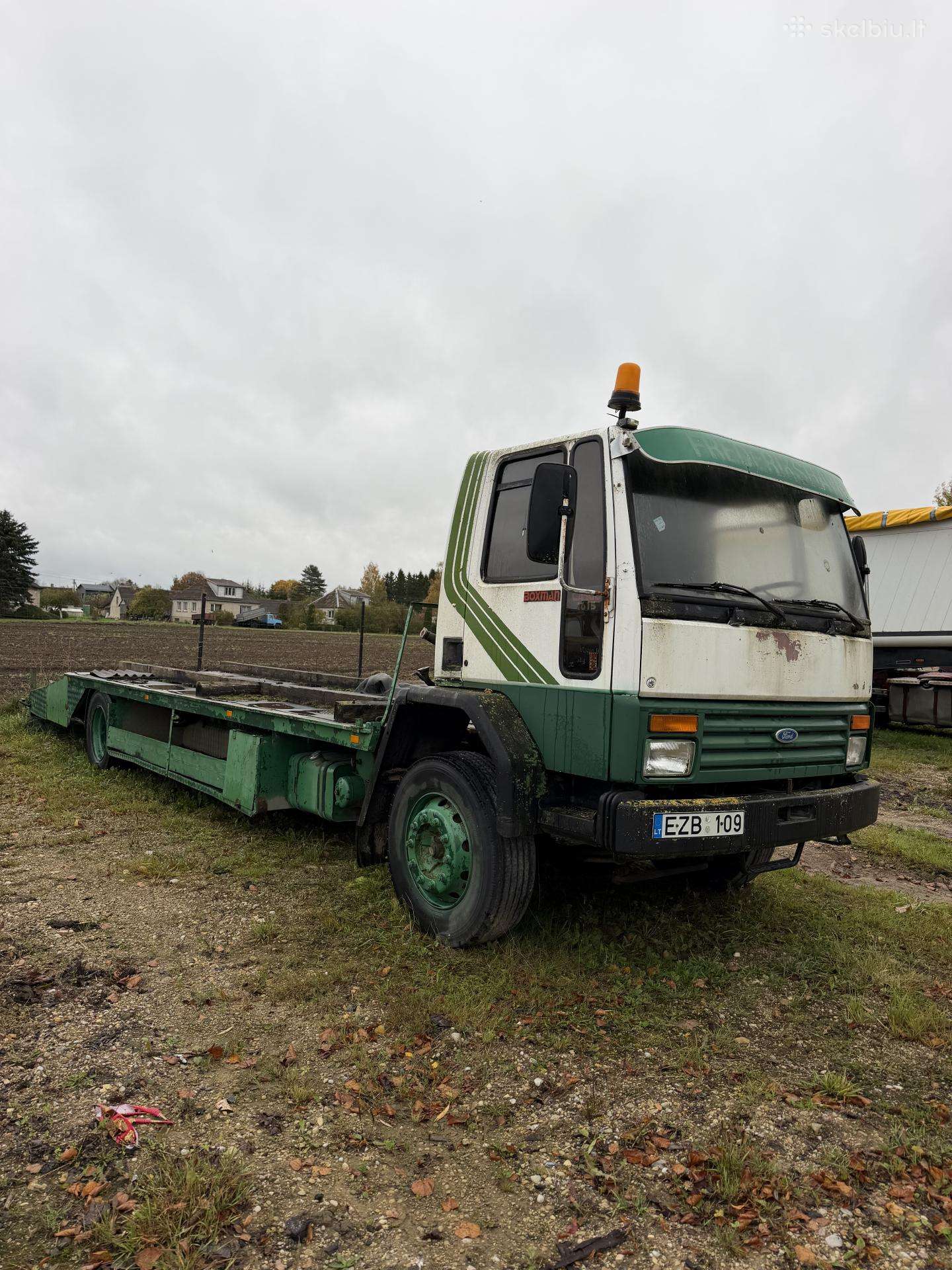 Ford Cargo
