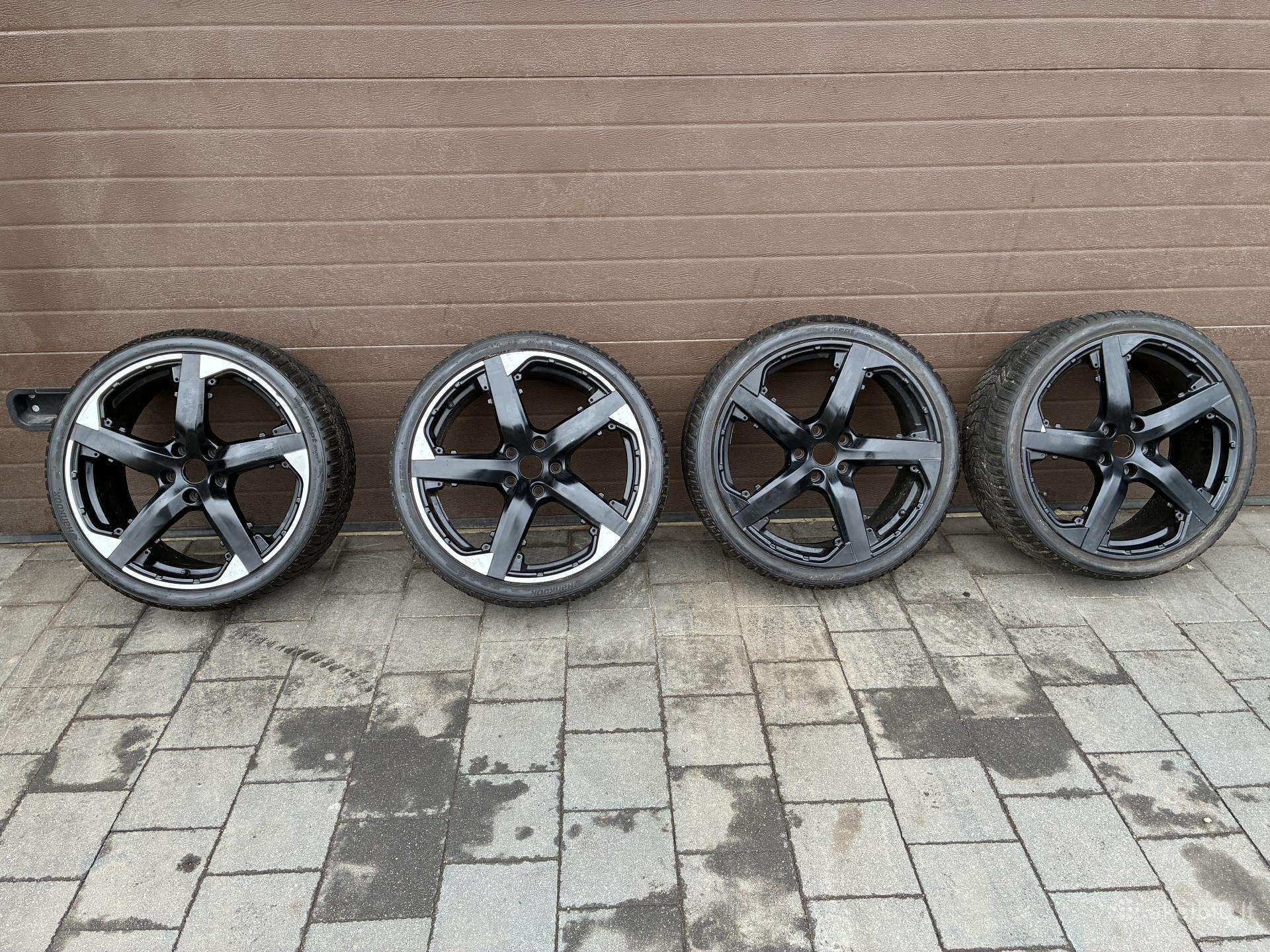 Cupra Leon R19 5x112 su žieminėmis padangomis