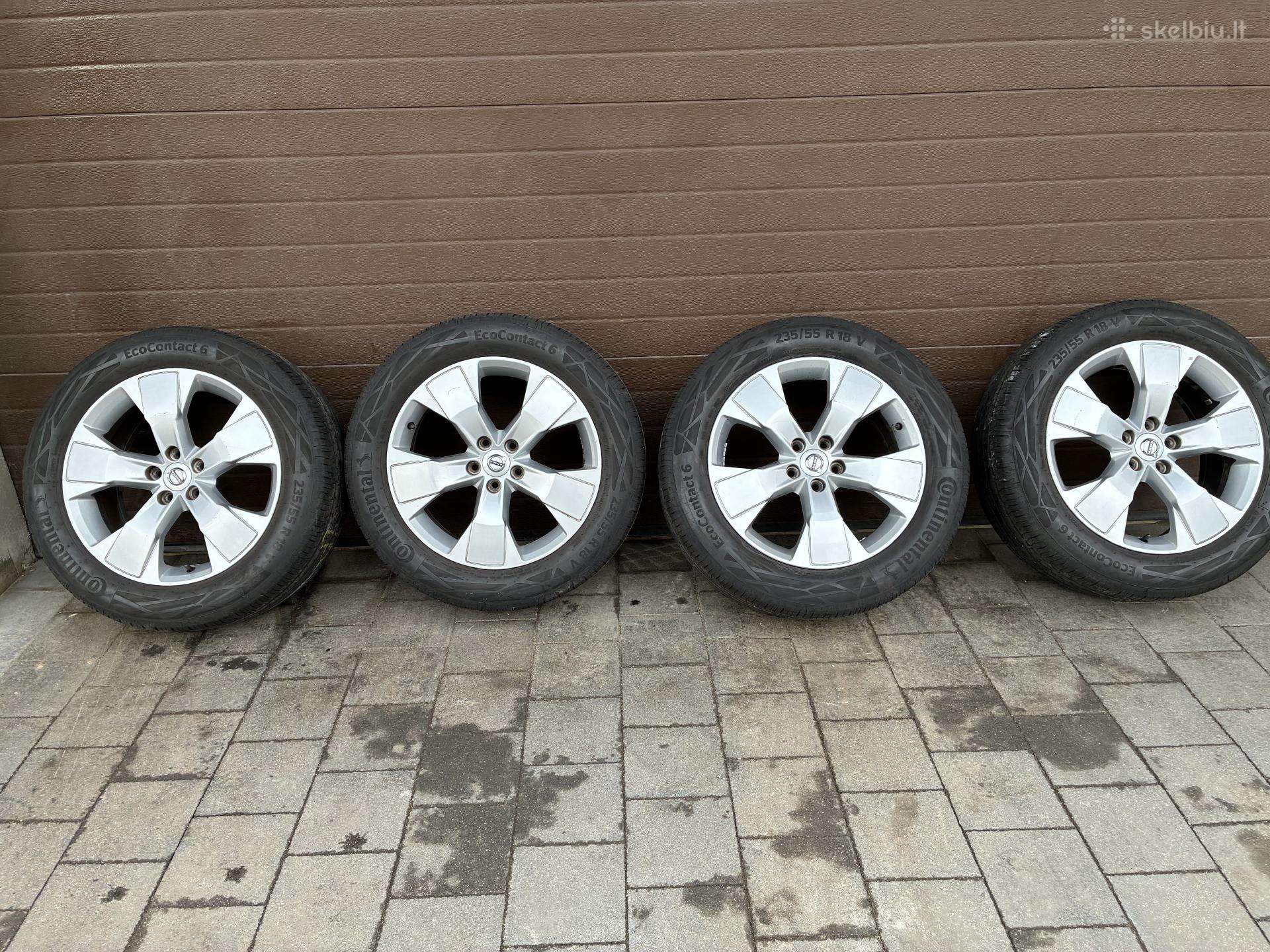 Volvo R18 ratlankiai su Continental padangomis
